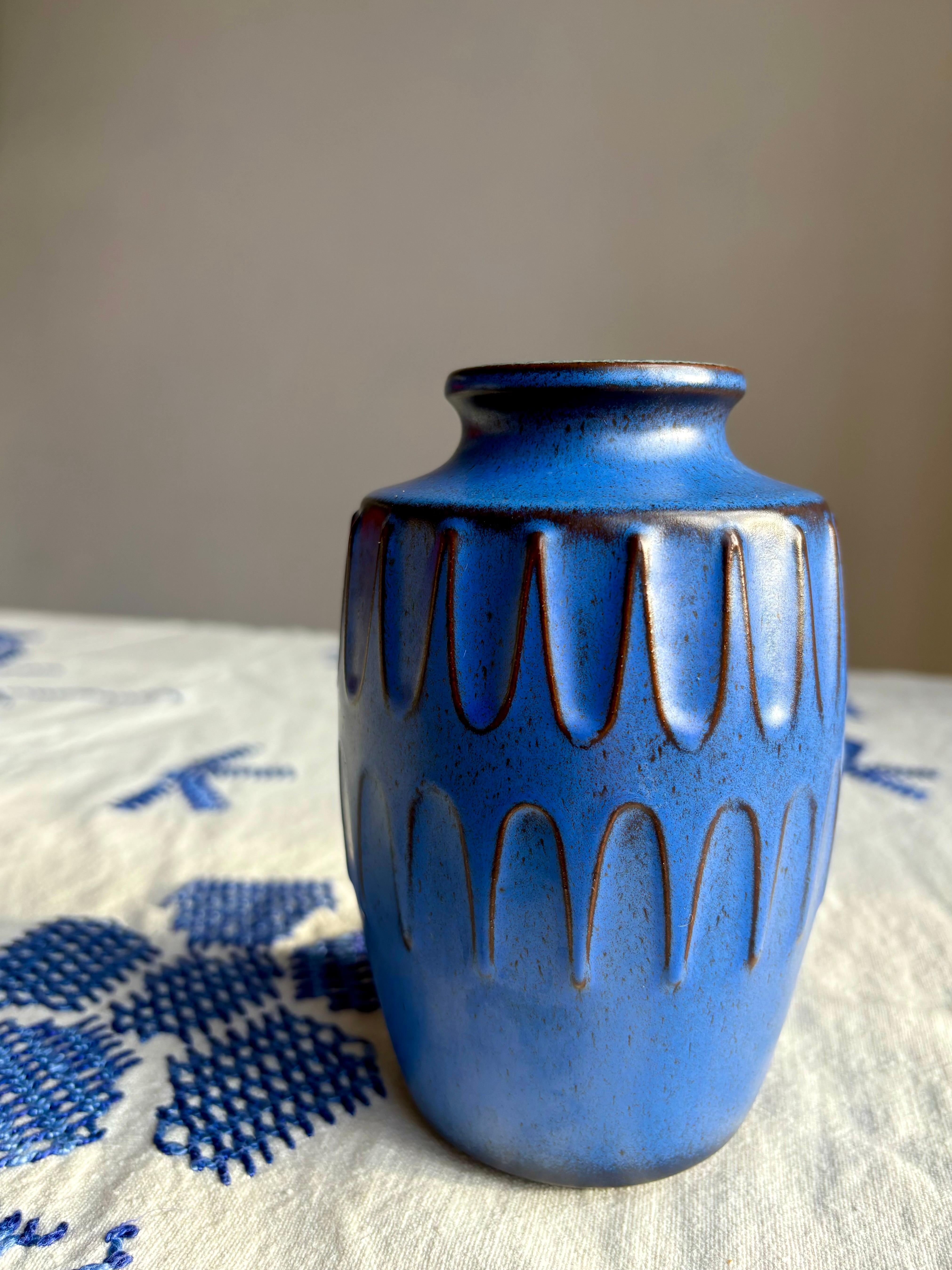 Knabstrup Egyptian Blue Modernist Vase, Denmark, 1960s In Good Condition In Copenhagen, DK
