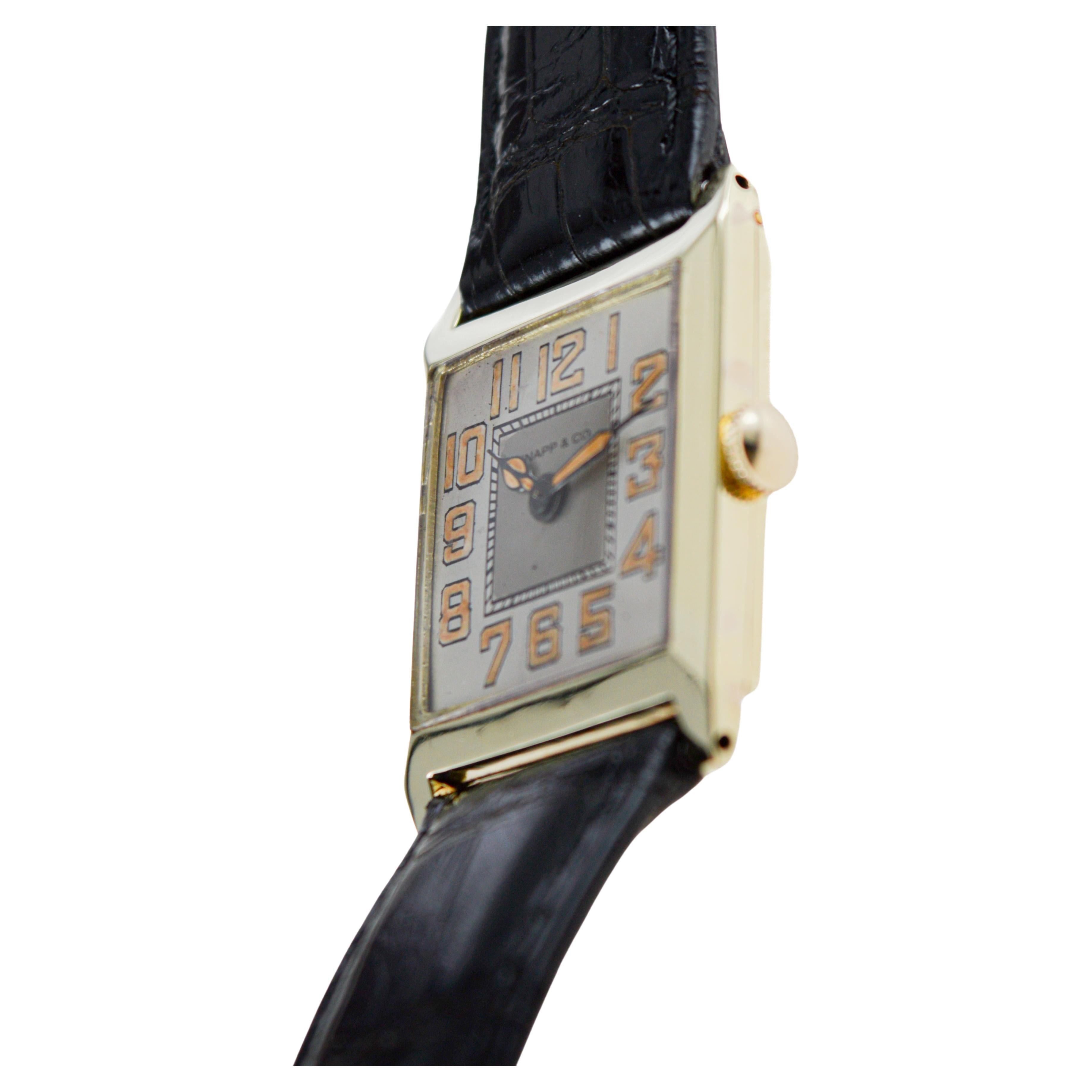 Knapp & Co. 14Kt Yellow Gold Art Deco Watch 1940's High Grade Hand Made en vente 4