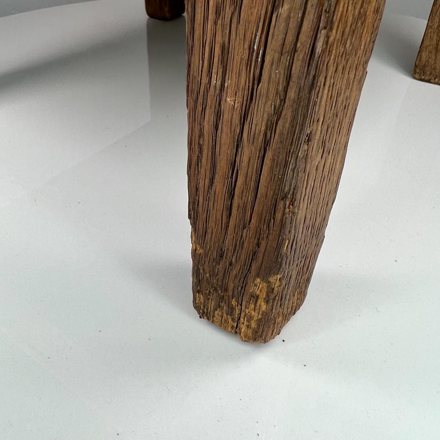 Knaus Mfg. Arts and Crafts niedriger Fußhocker aus Leder und Holz im Used-Look, Oneida, NY im Angebot 4