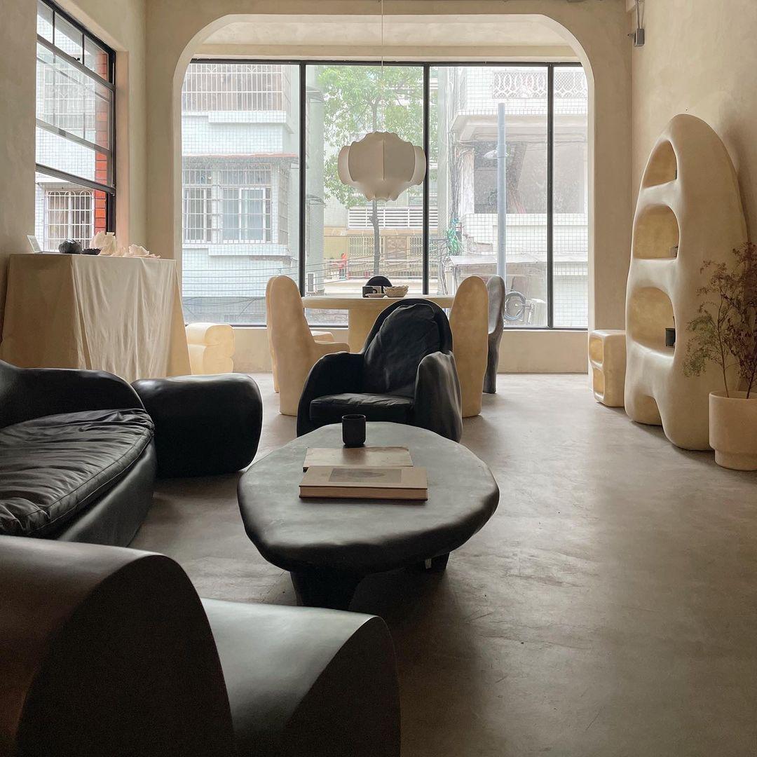 XXIe siècle et contemporain Knead Black Lounge by kar en vente