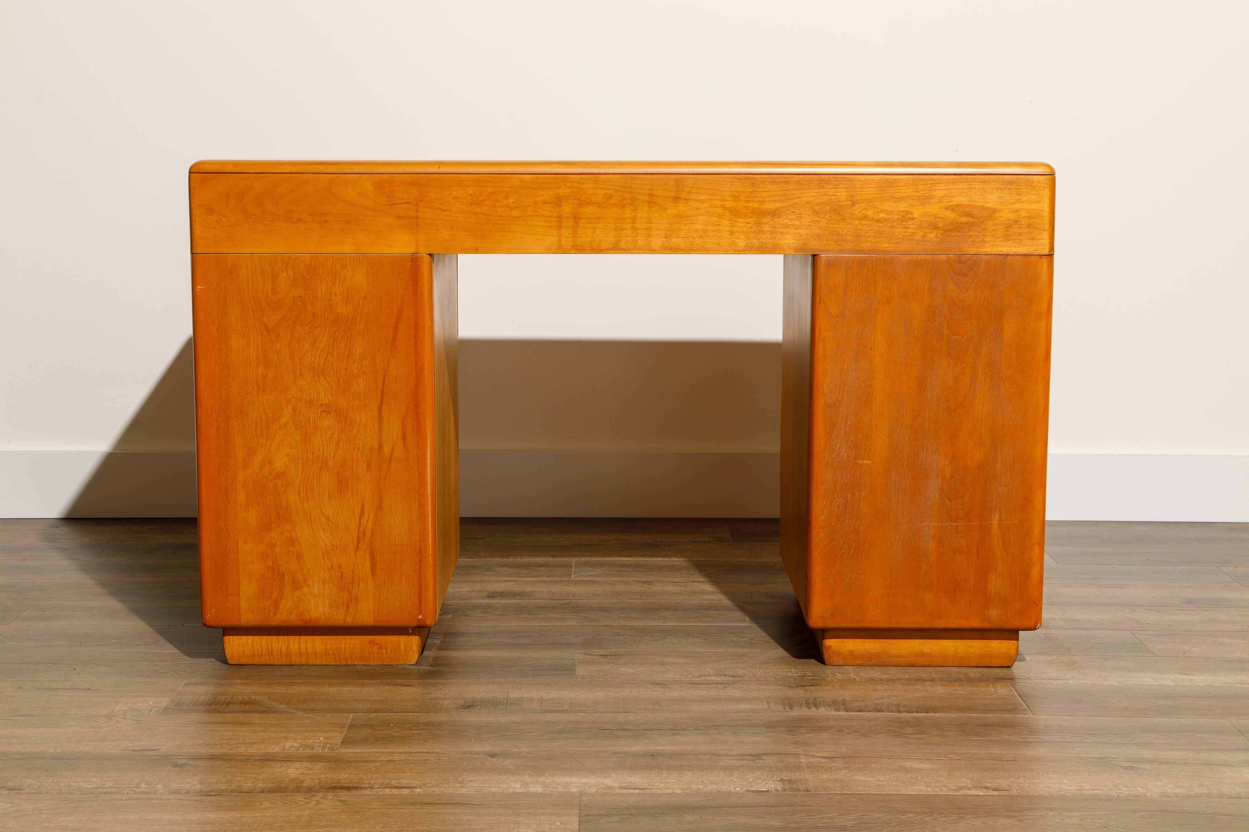 Kneehole Desk by Count Alexis de Sakhoffsky for Heywood Wakefield, 1940s, Signed 2