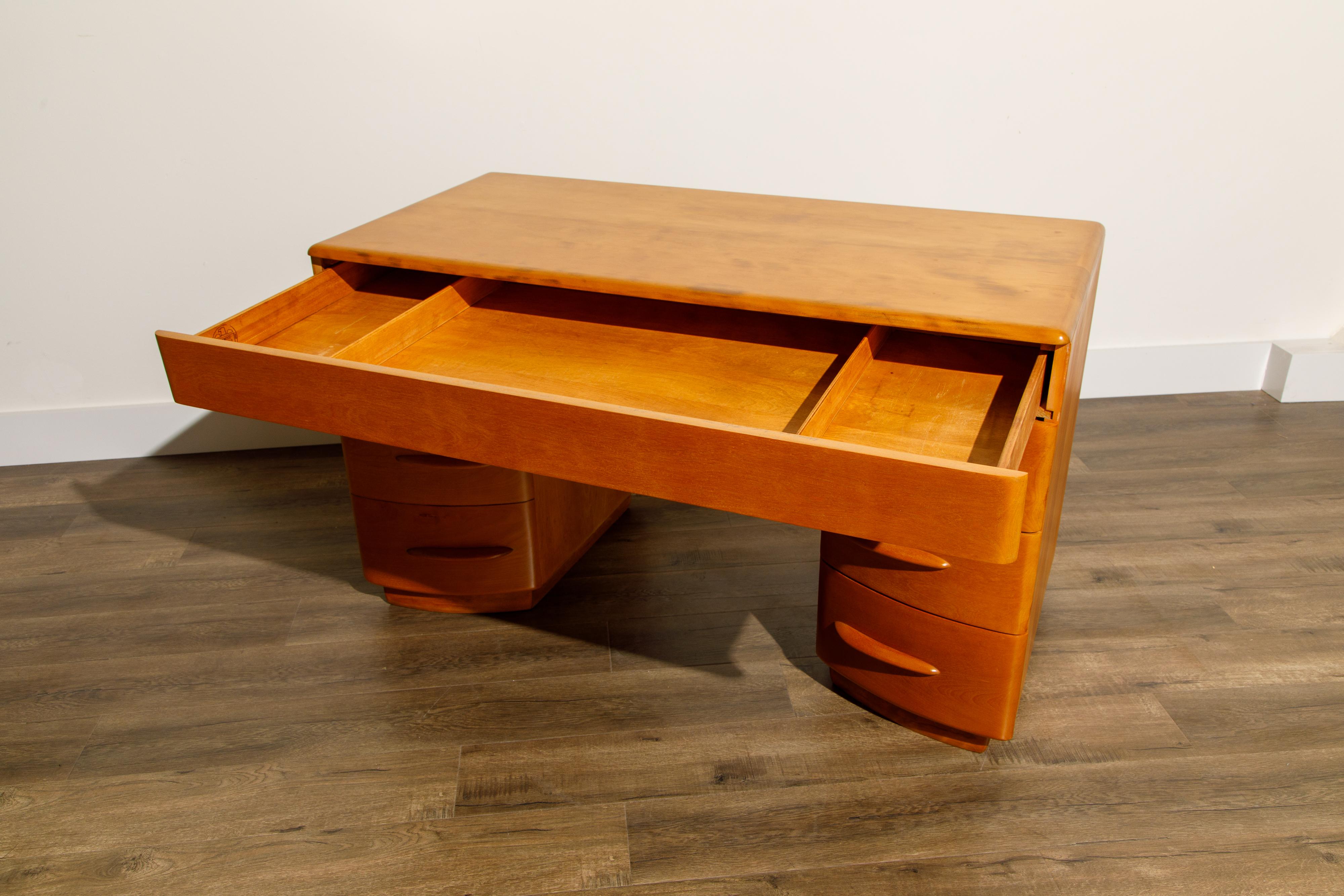 Kneehole Desk by Count Alexis de Sakhoffsky for Heywood Wakefield, 1940s, Signed 5