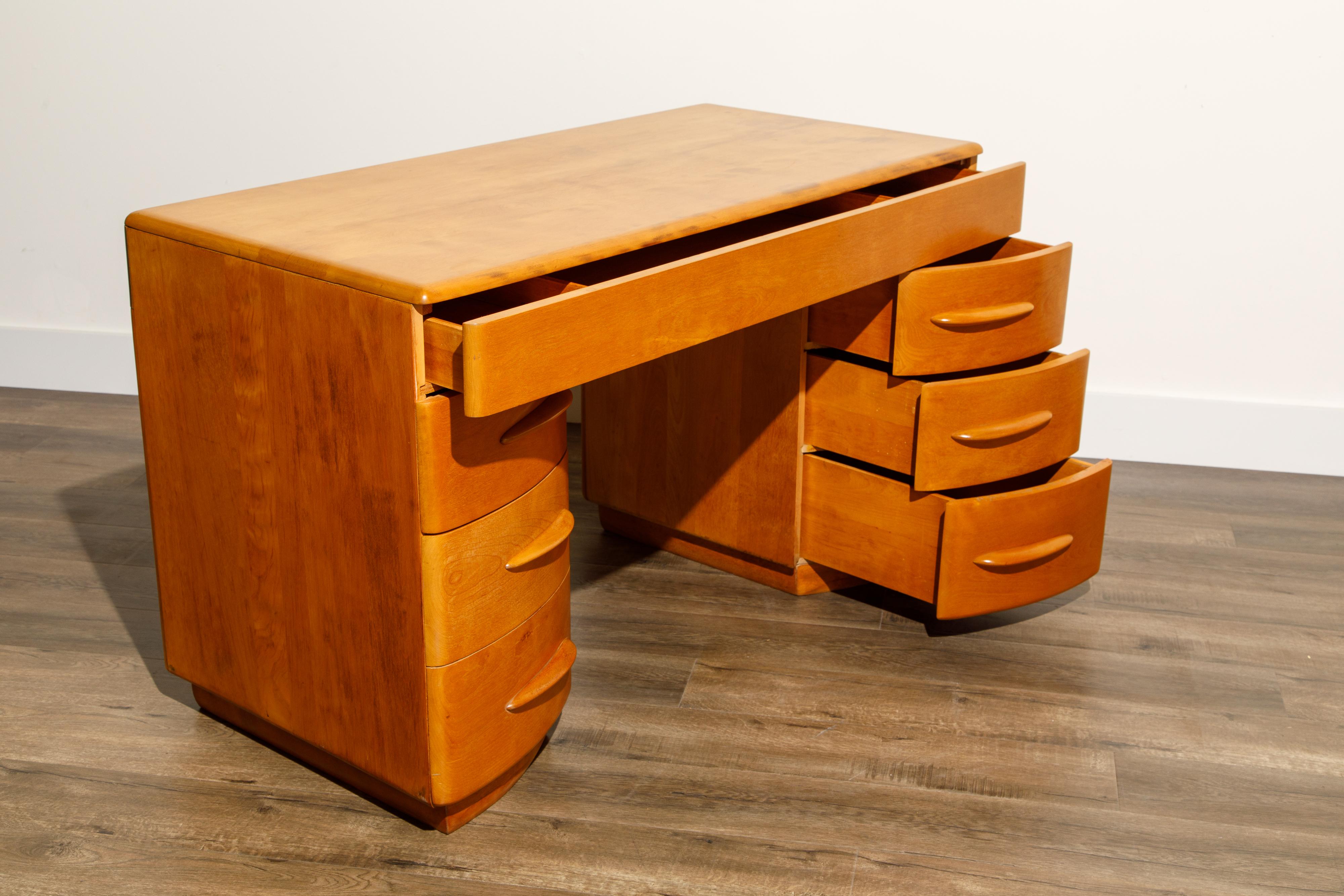 Kneehole Desk by Count Alexis de Sakhoffsky for Heywood Wakefield, 1940s, Signed 9