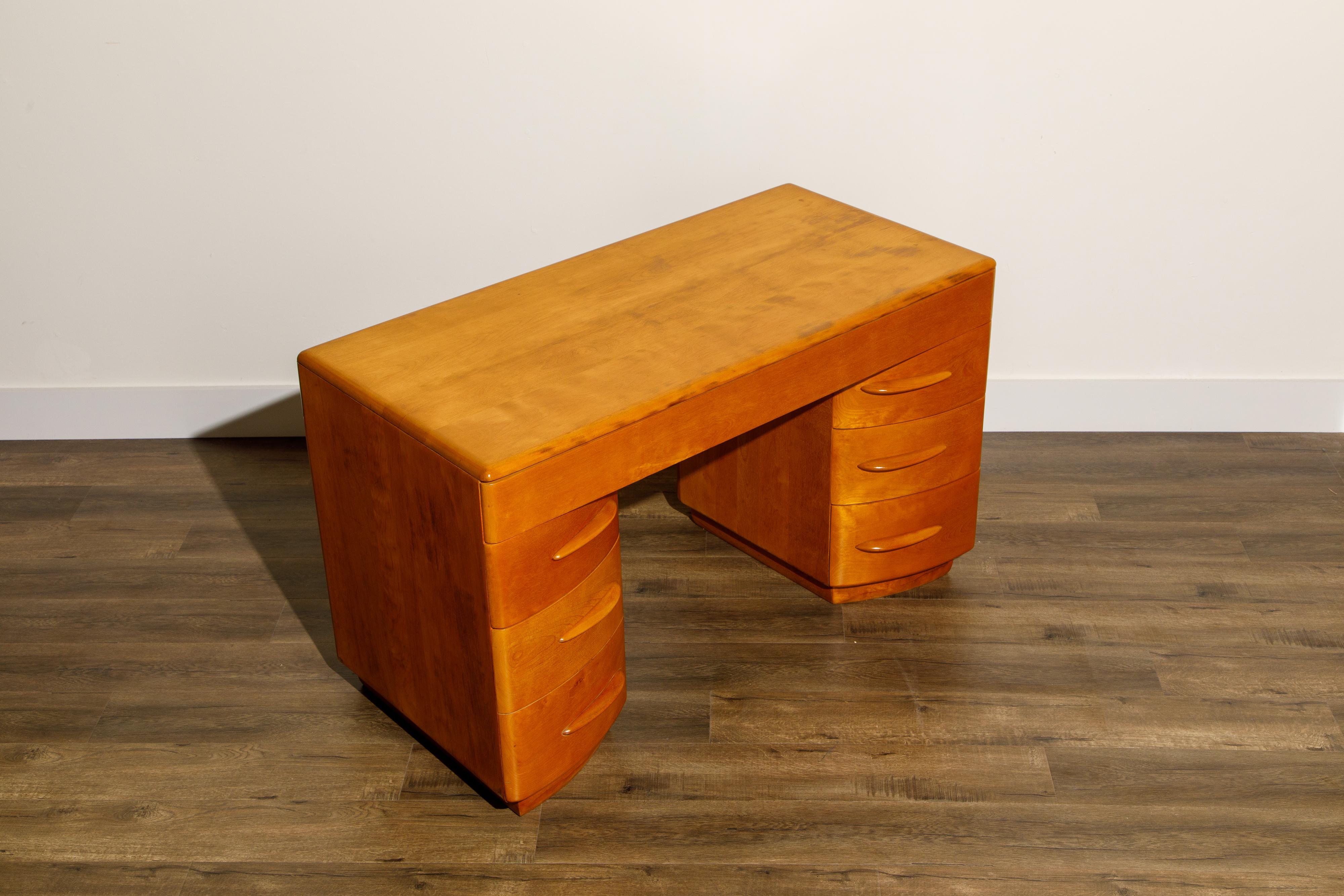 Mid-20th Century Kneehole Desk by Count Alexis de Sakhoffsky for Heywood Wakefield, 1940s, Signed