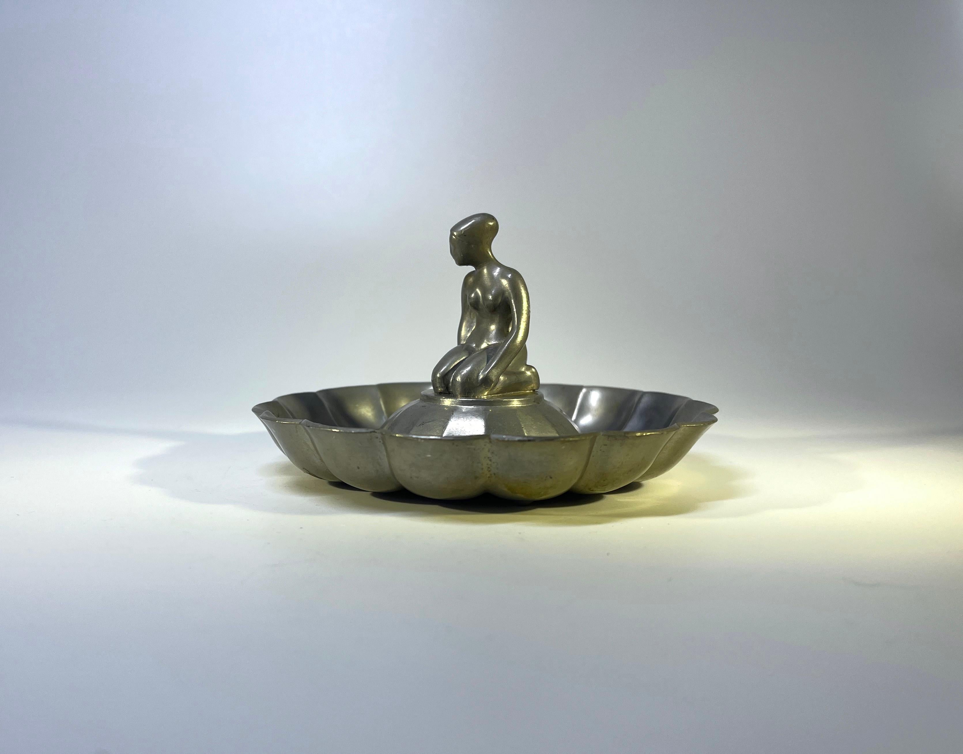 Mid-20th Century Kneeling Bather, Just Andersen, Denmark 1930s Pewter Fluted Vide Poche #185 For Sale