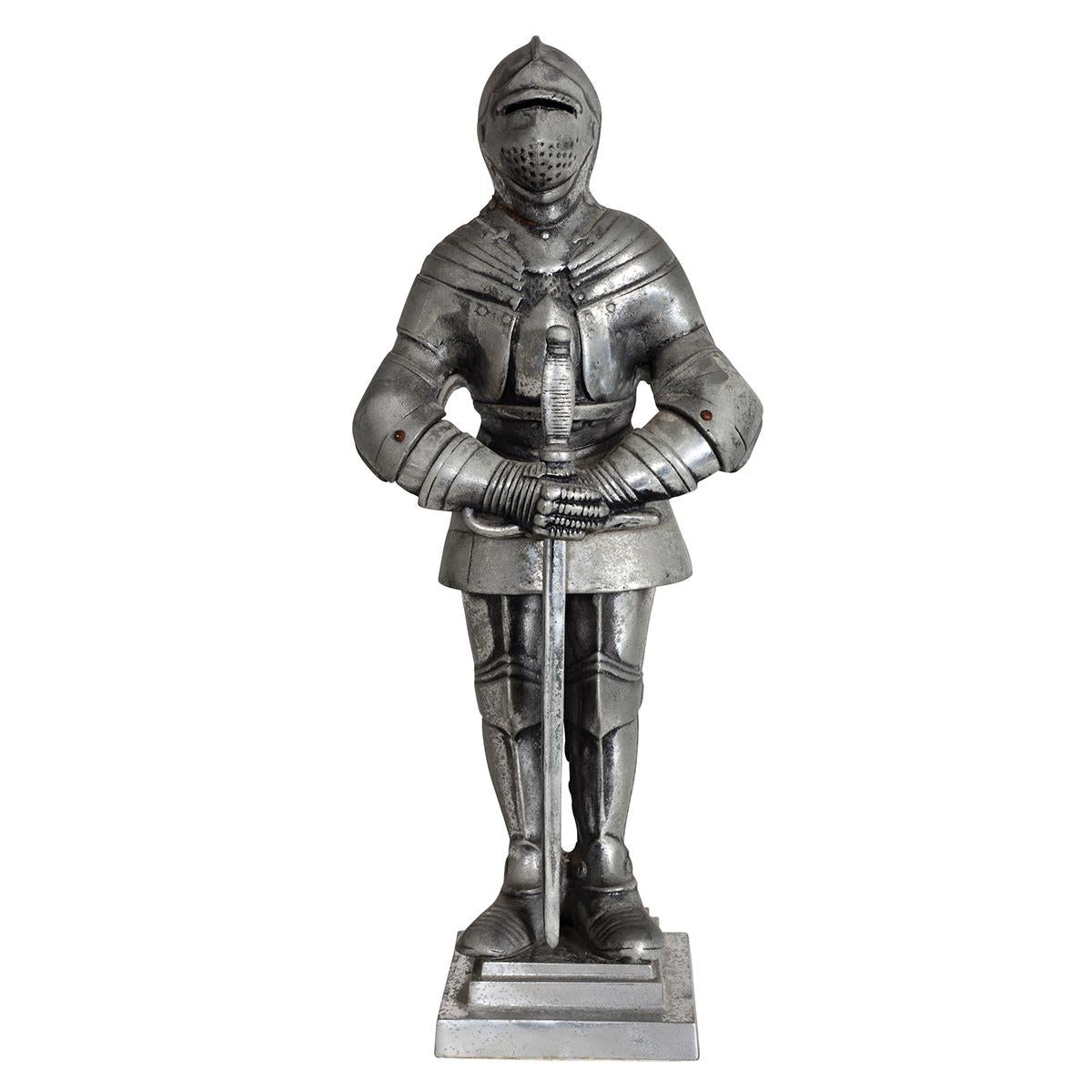 Very cool, funky knight in (not-so) shining armor.

Would make a great lamp!

Dimensions: 11′ W x 25” H