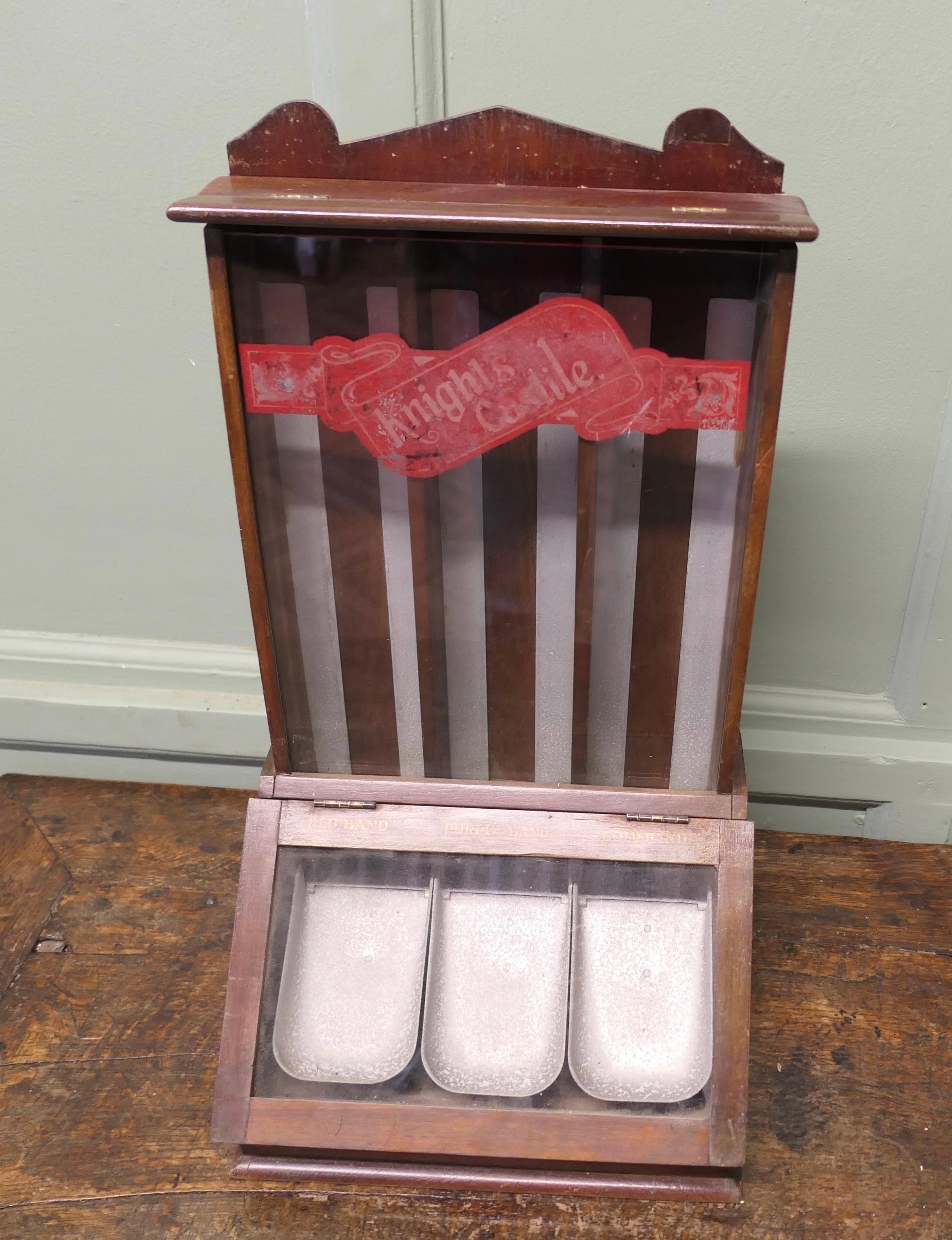 Knight's Castile Chemist Shop Display Seife Mechanisch  Dispensing-Schrank (Edwardian) im Angebot