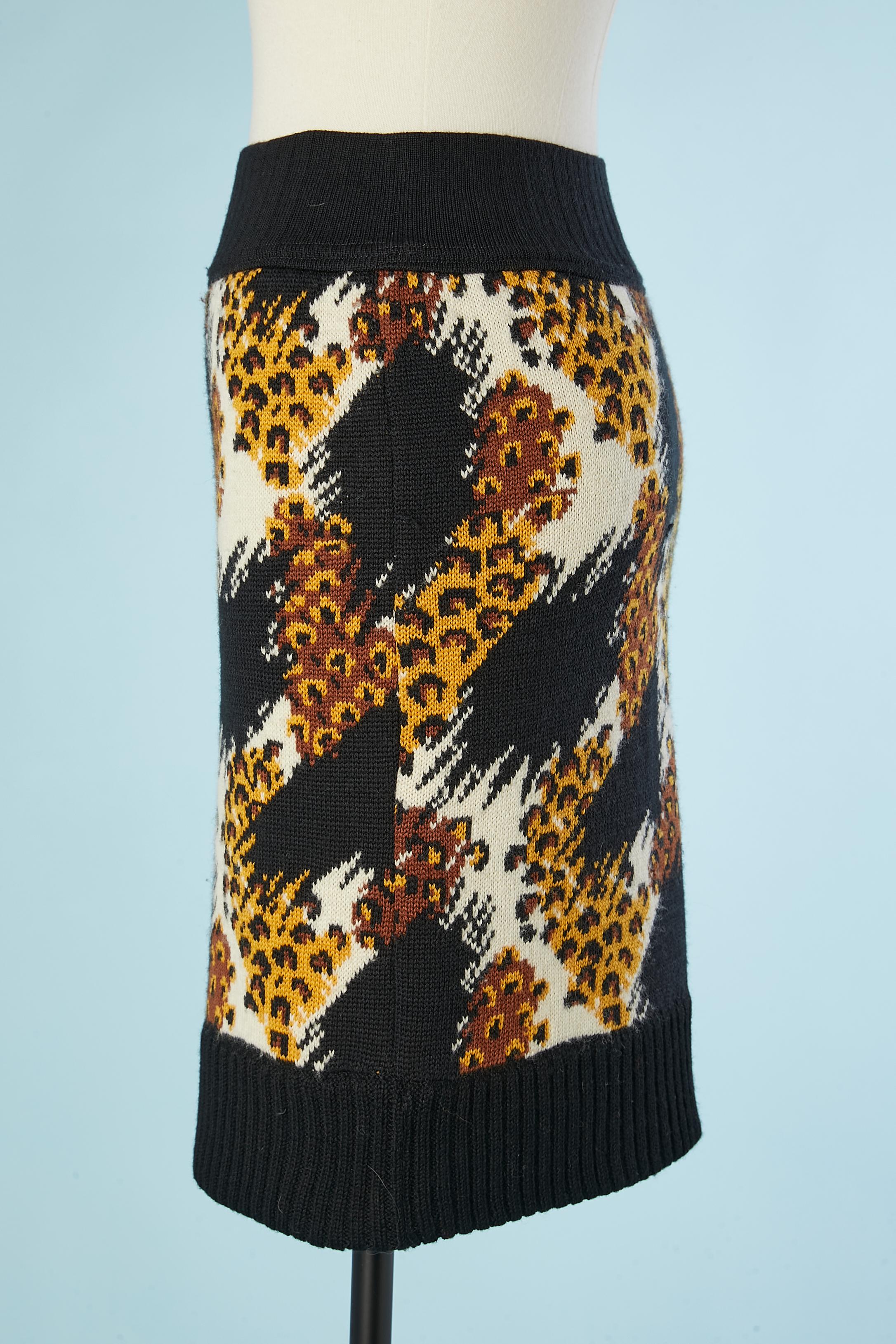 Knit wool jacquard skirt with animal pattern Yves Saint Laurent Rive Gauche  In Excellent Condition For Sale In Saint-Ouen-Sur-Seine, FR