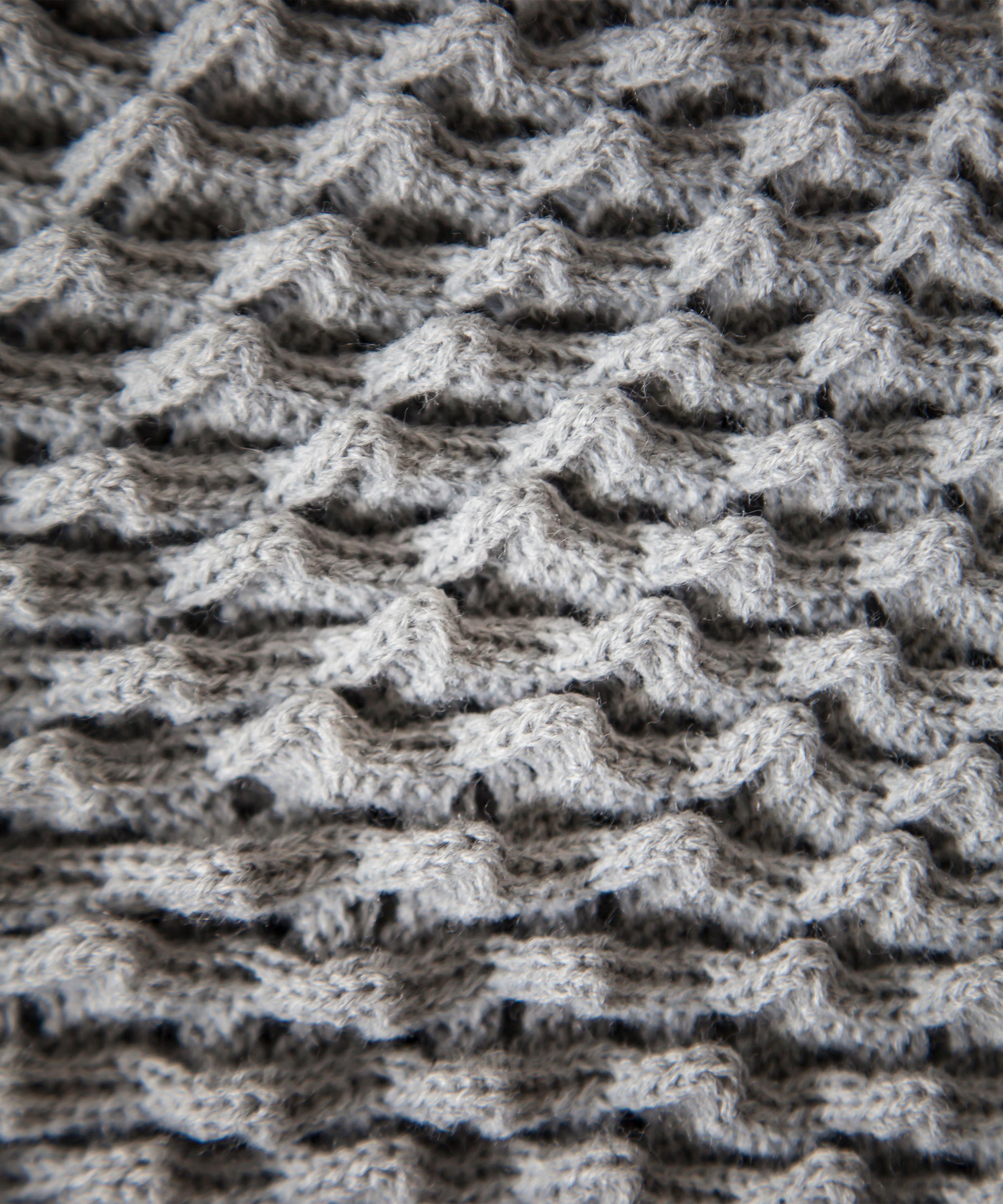 Tissé à la main Lampadaire en tricot  -  Taille moyenne 40 cm de diamètre en vente