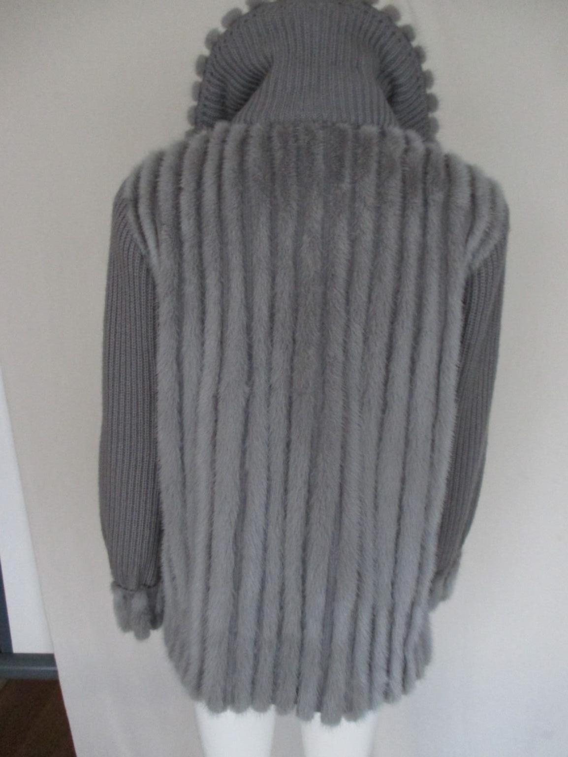 Knitted Wollweste Grau Blau Nerz Pelz Mantel Weste für Damen oder Herren im Angebot