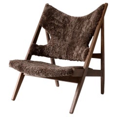 Silla Knitting Lounge - Raíz de piel de oveja/Roble teñido de oscuro by Ib Kofod-Larsen forAudo