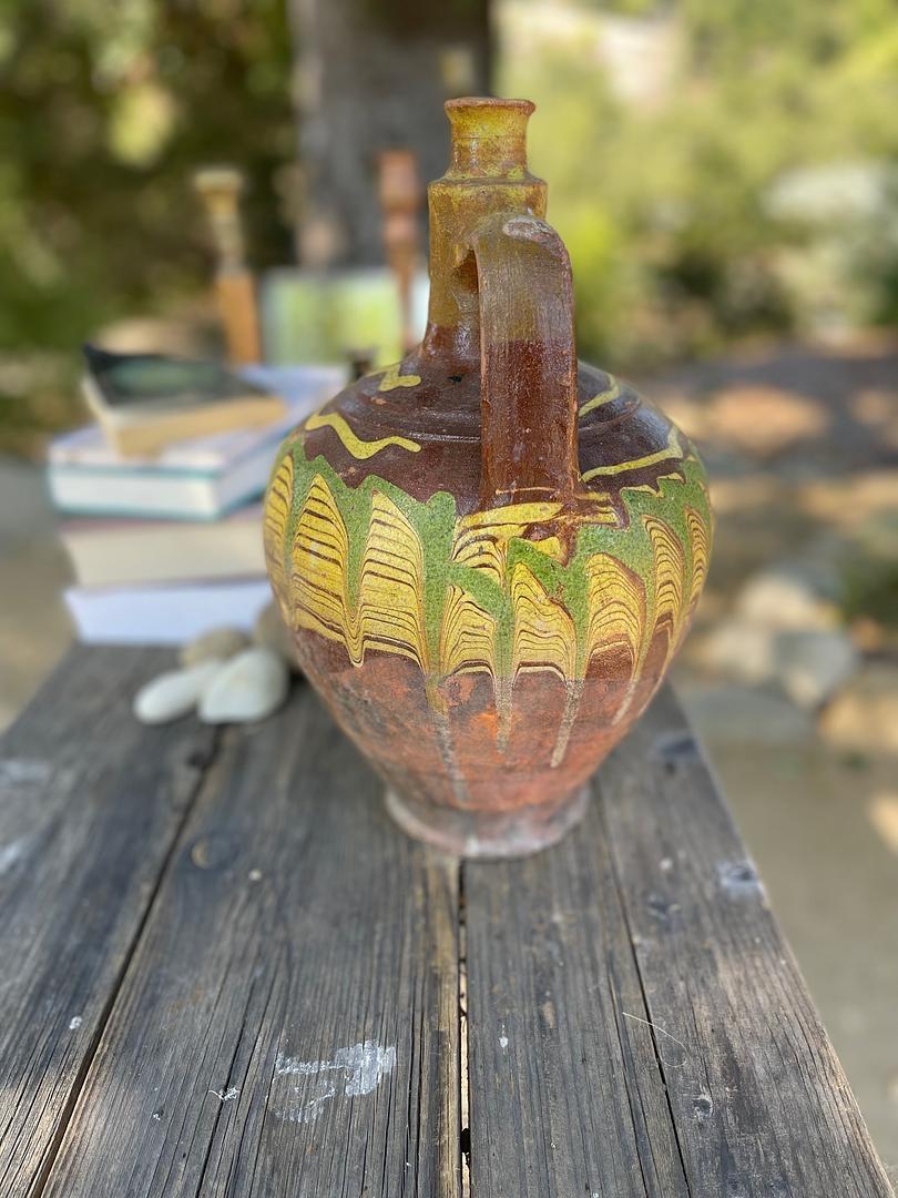 Kınık Küpü (Textured Turkish Jar - Medium) In Good Condition For Sale In Ojai, US