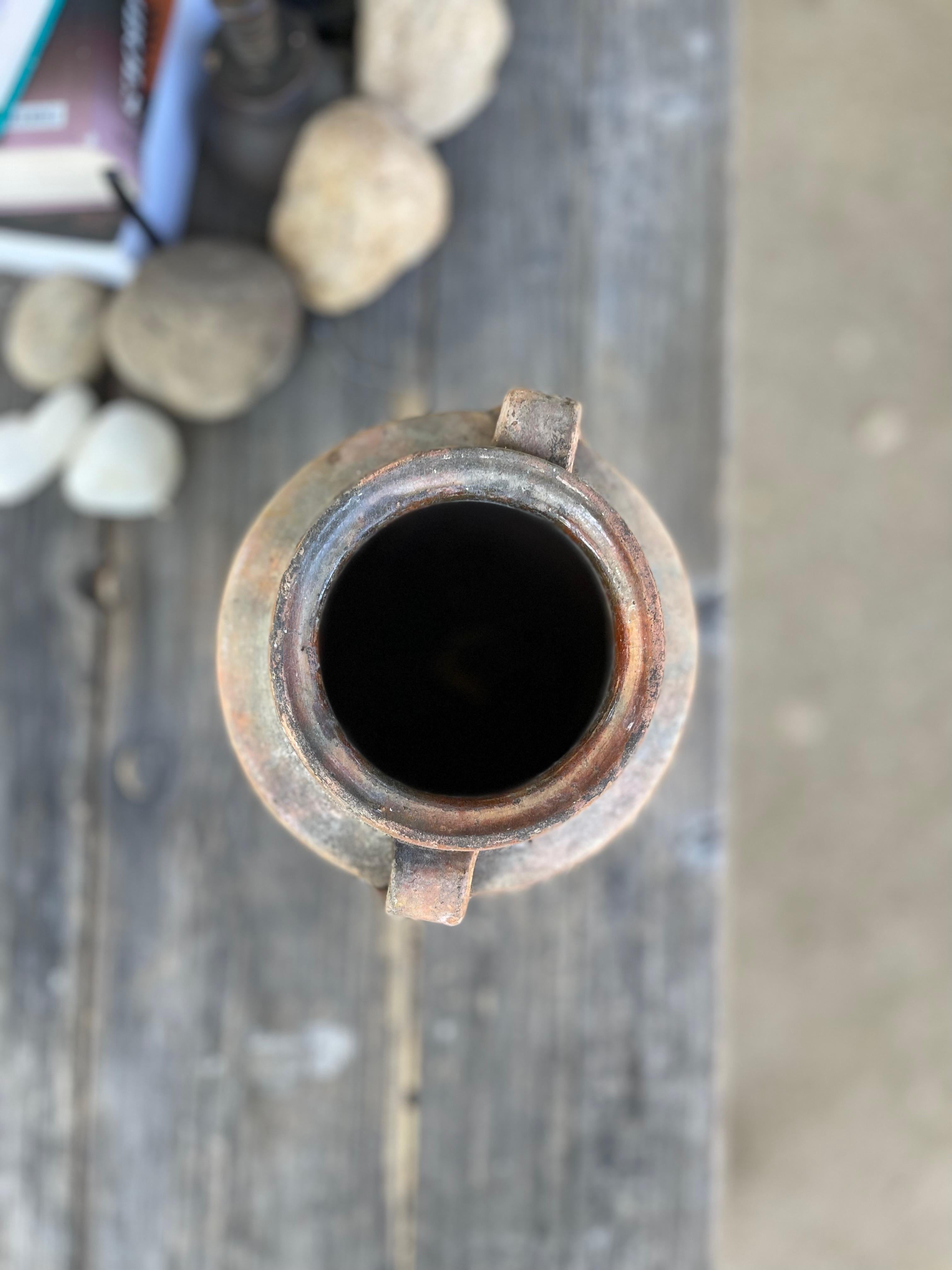 Kınık Küpü (vaso turco strutturato - piccolo) 1057 In condizioni buone in vendita a Ojai, US
