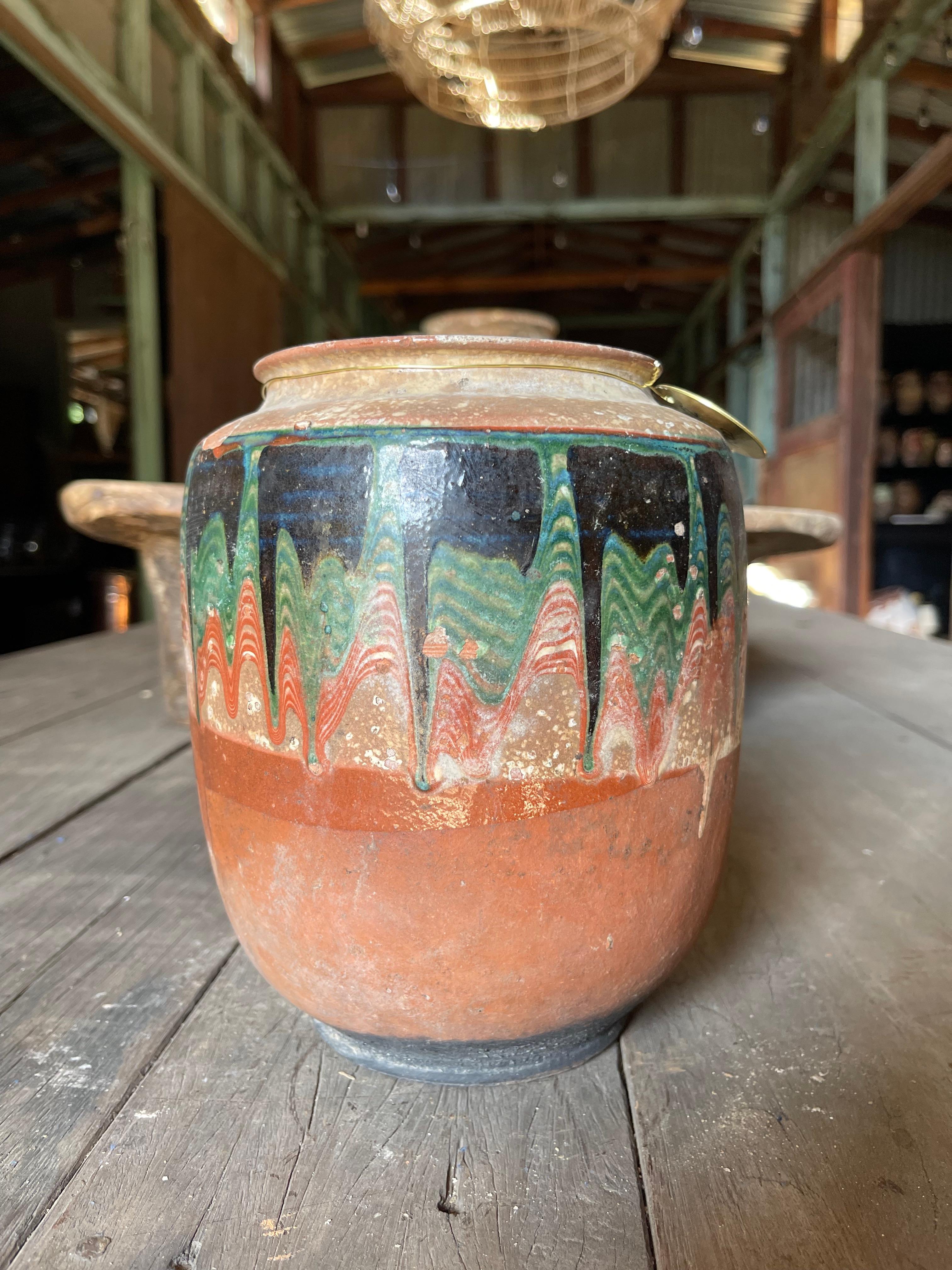 Kınık Küpü (Textured Turkish Vase - Small) 1092 In Good Condition For Sale In Ojai, US