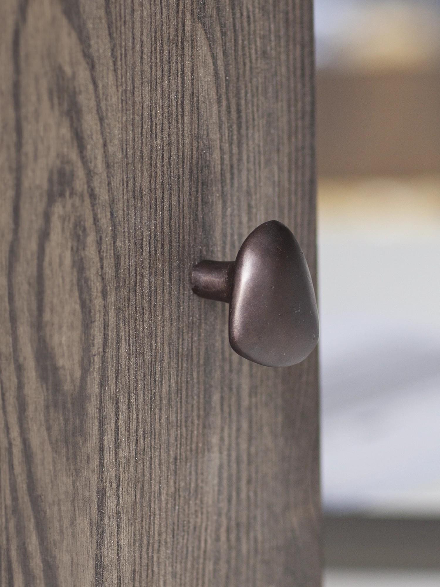 Knöpfe - Zeitgenössische Knöpfe aus Messing für Schränke von Unsim (Polnisch) im Angebot