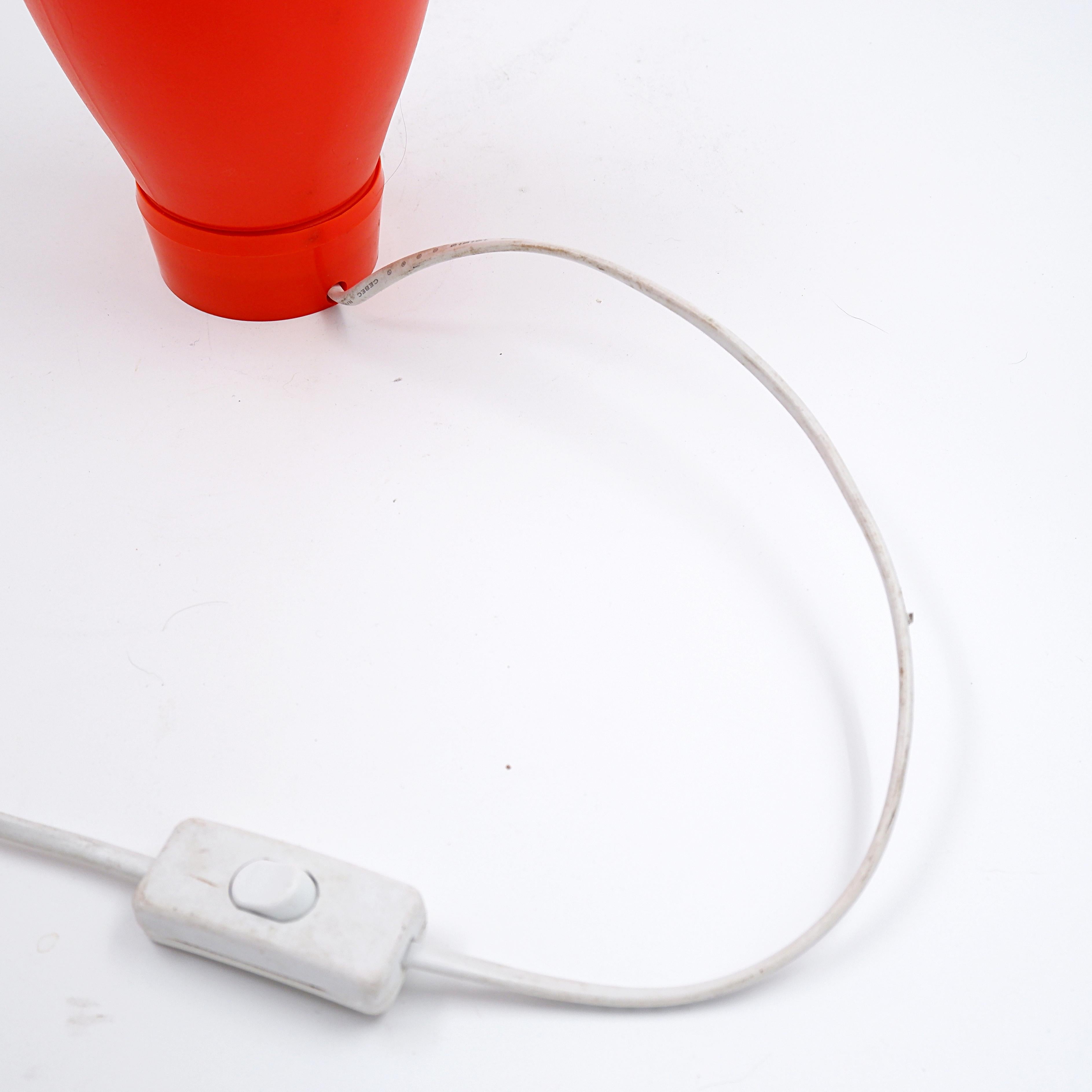 Lámpara de sobremesa 