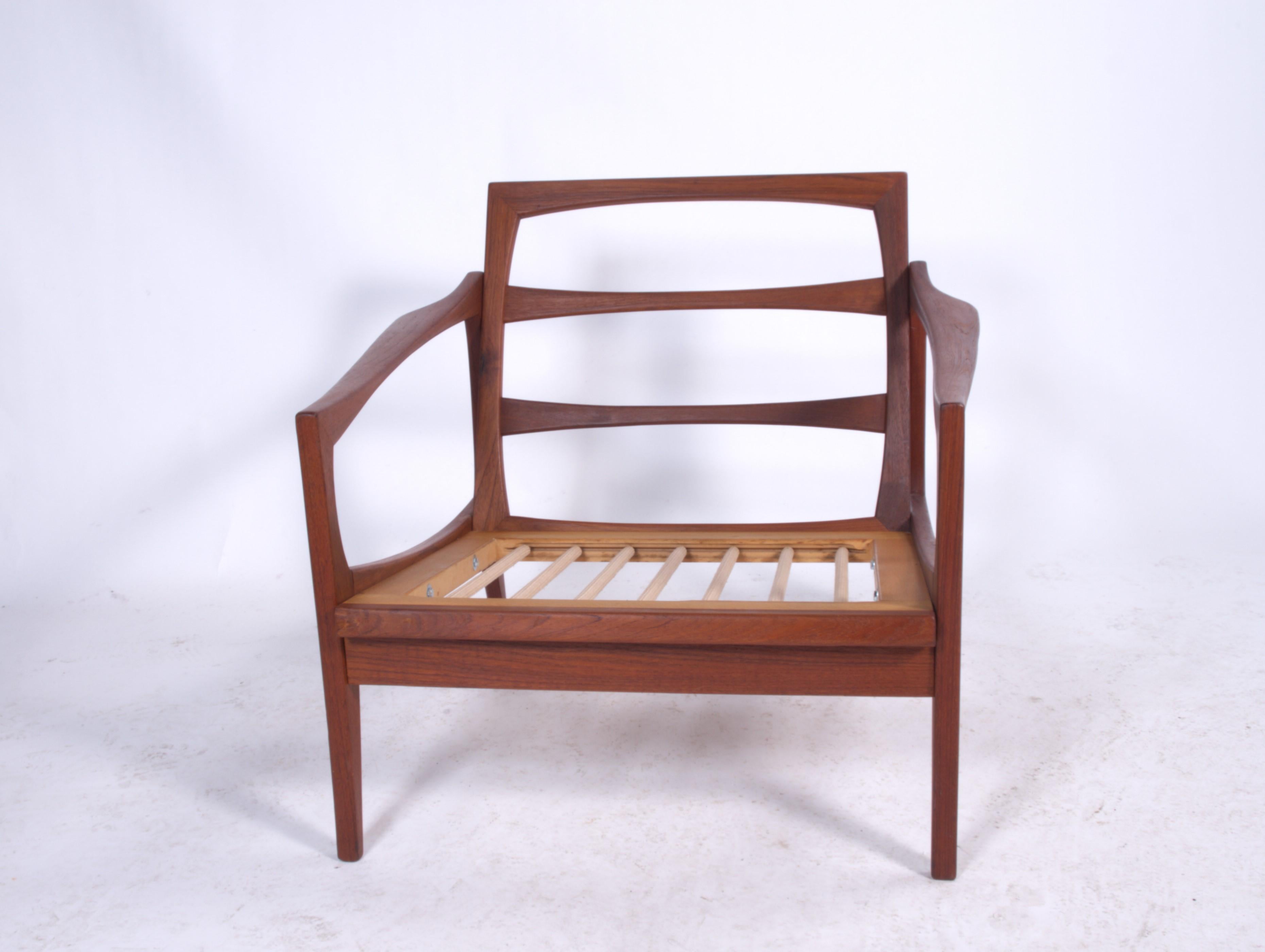 Knoll Antimott Easy Chair 1950s-1960s Teak 7