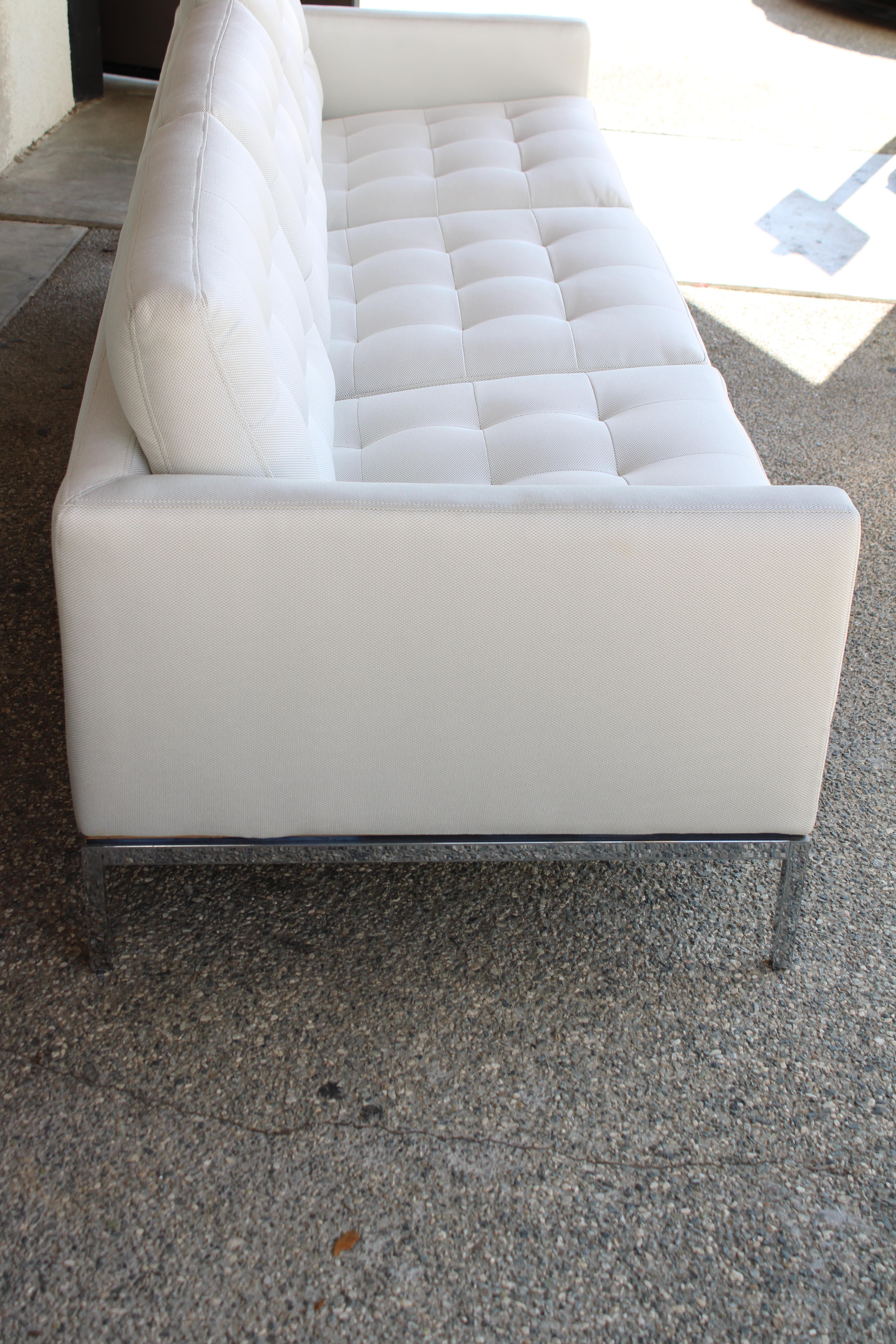 Knoll Associates Couch, Park Avenue, New York, hergestellt in Italien im Angebot 2