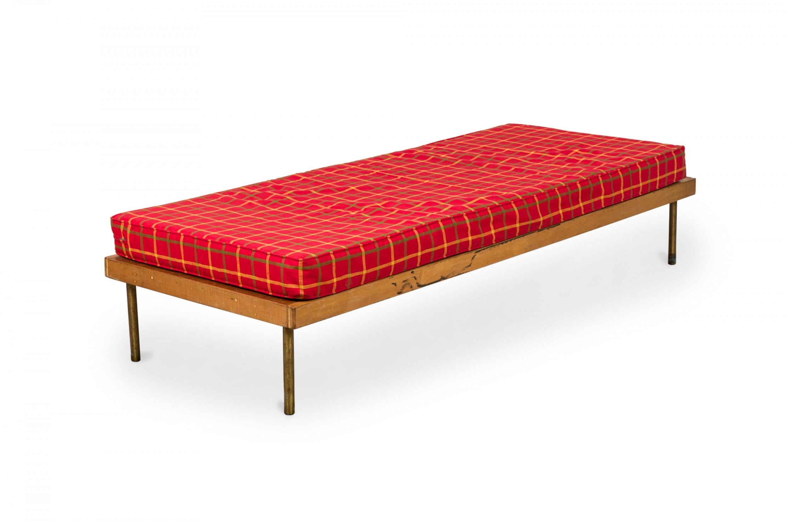 Knoll Associates Mid-Century American Red Plaid Upholstered Platform Daybed For Sale 2