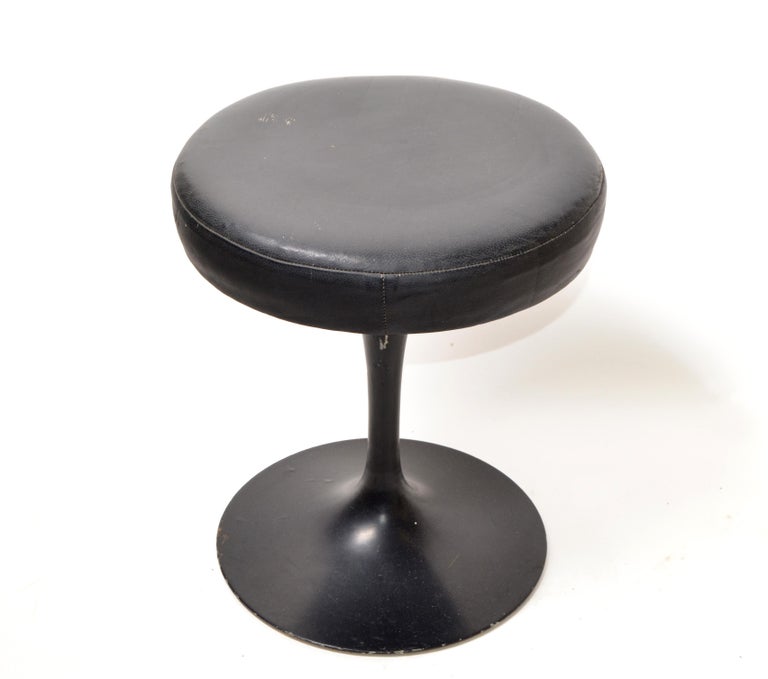 Knoll Associates Tulip Saarinen Stool Original Black Leather Upholstery,  1950 For Sale at 1stDibs | what does tulip stand for