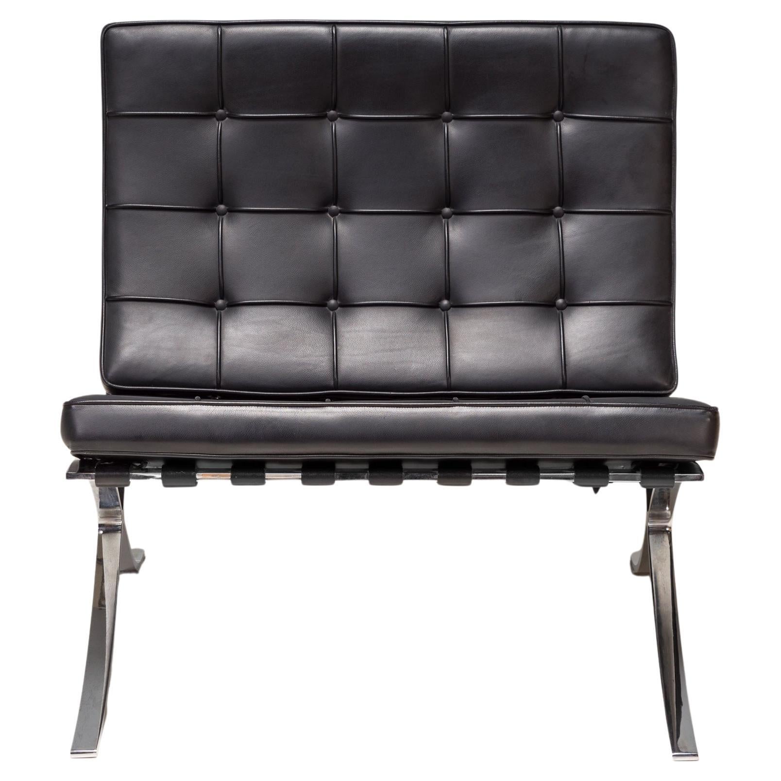 Knoll Barcelona Schwarzer Lederstuhl von Mies van der Rohe