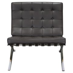 Knoll Barcelona Schwarzer Lederstuhl von Mies van der Rohe