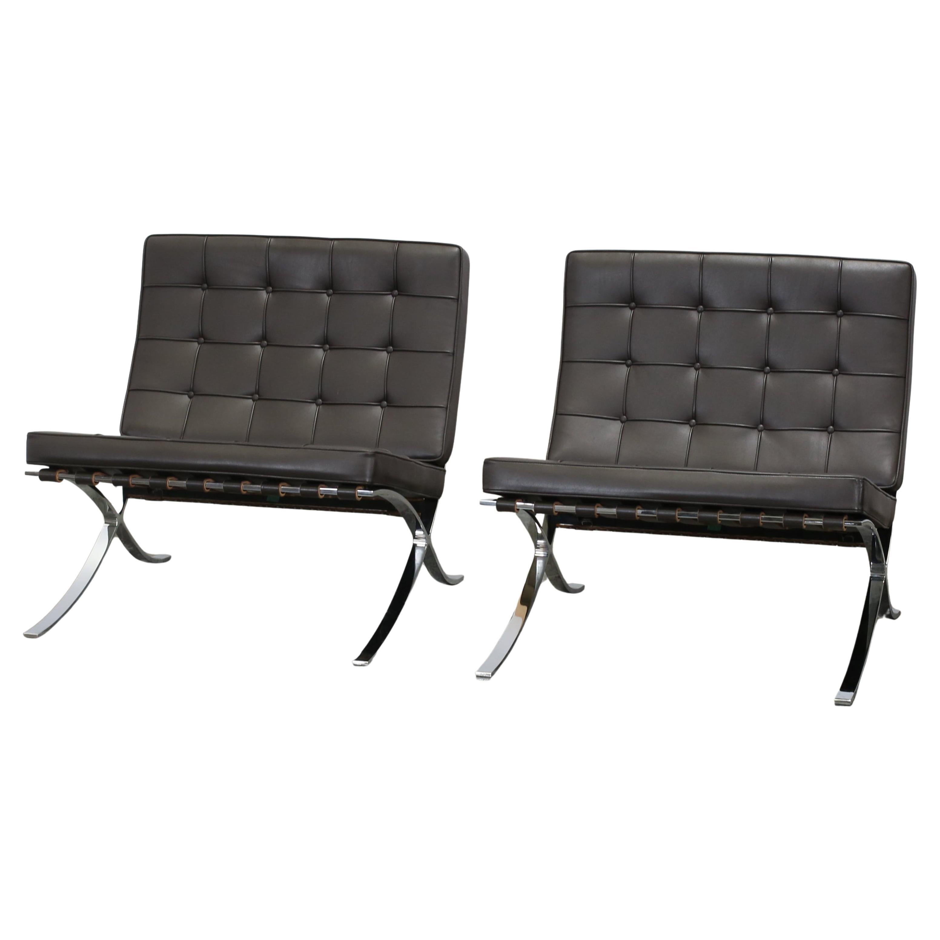 Chaises en cuir noir Knoll Barcelona par Mies van der Rohe, ensemble de deux