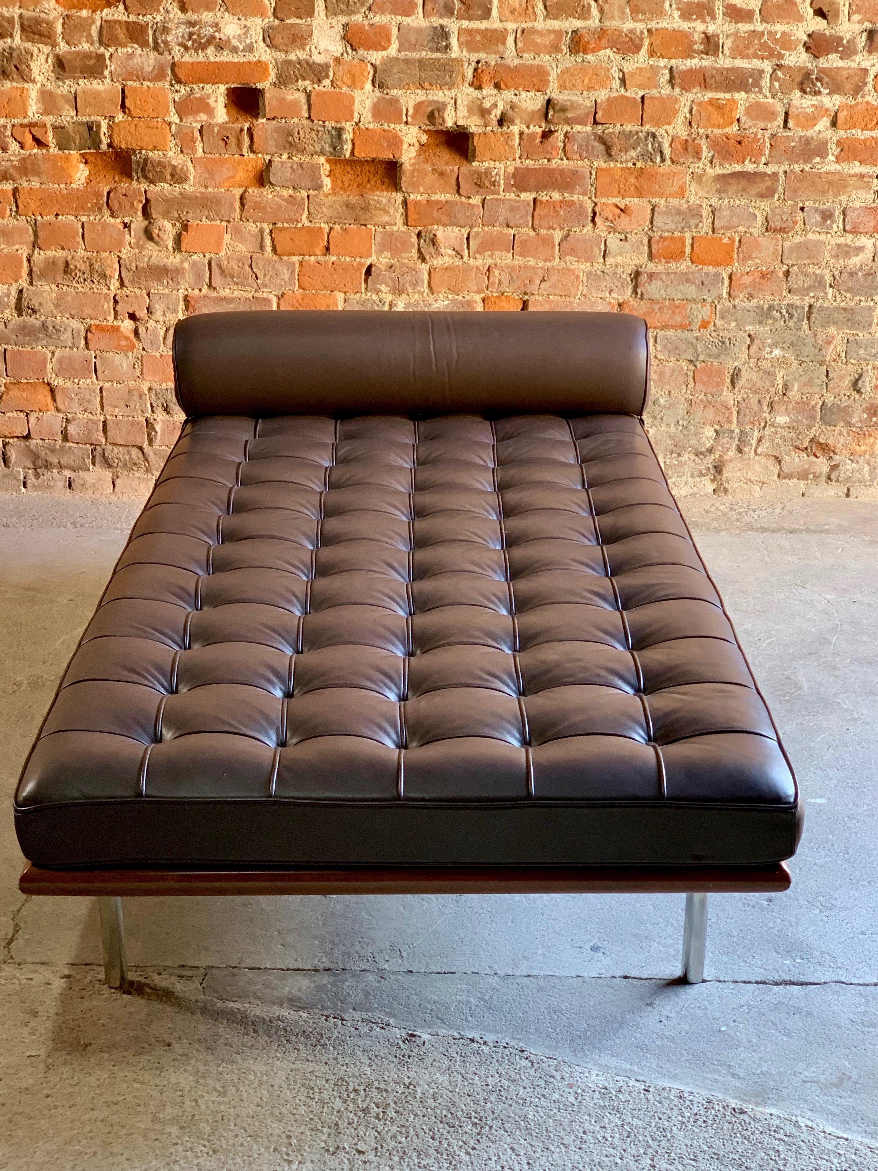 Mid-Century Modern Knoll Barcelona Couch Daybed Leather Mies Van Der Rohe Signed, circa 1996