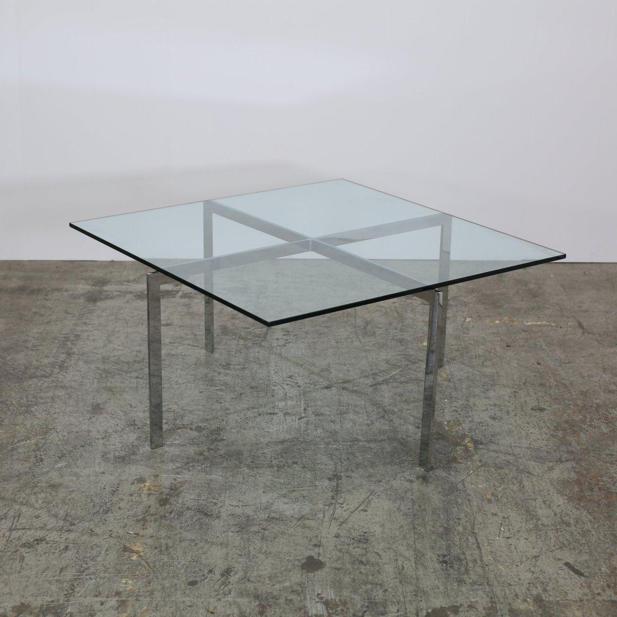 Mesa baja de cristal Knoll Barcelona Alemán en venta