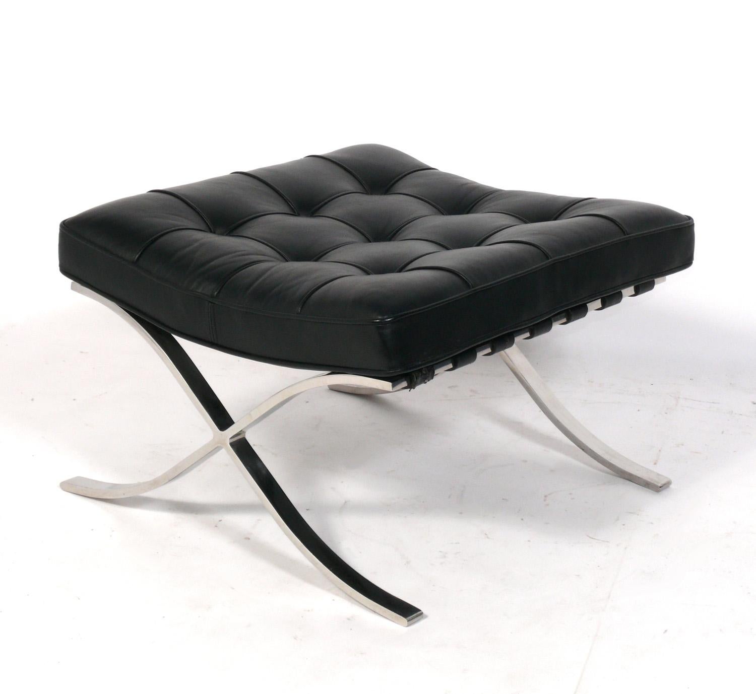 Retro Barcelona Style Ottoman Premiu Leather Black & White Footstool for Bedroom 
