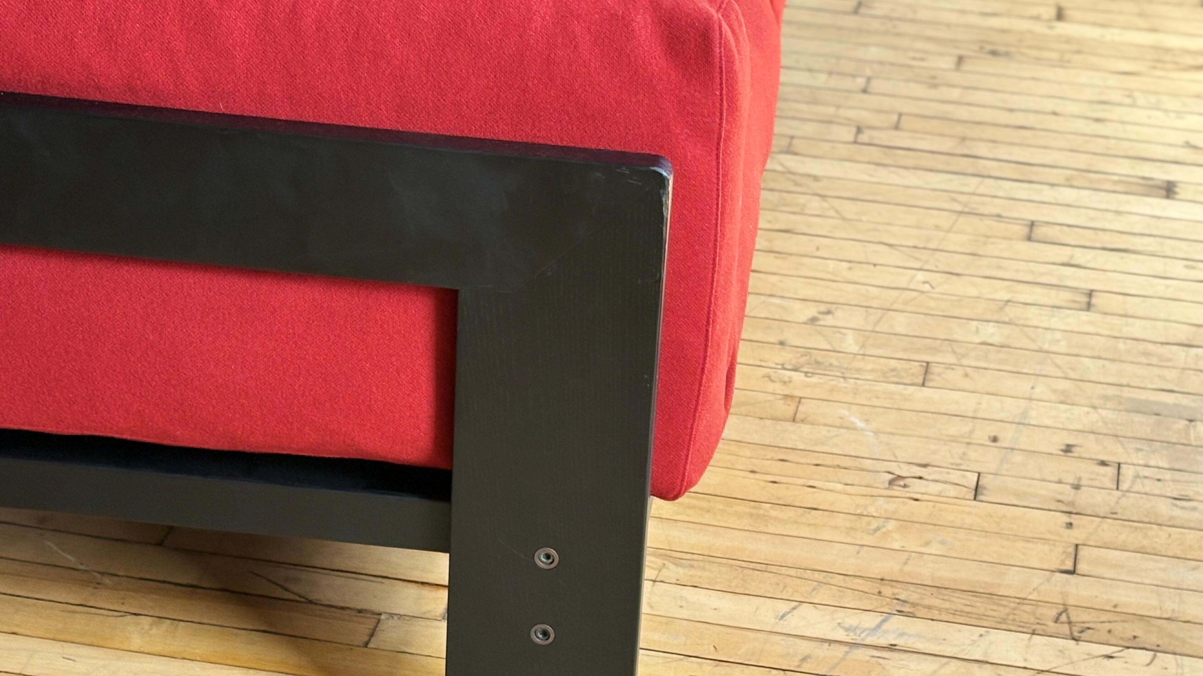 Sofá Knoll Bastiano Petite Siglo XXI y contemporáneo en venta