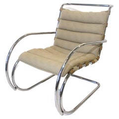 Chaise longue Knoll Beaver de Mies Van der Rohe 