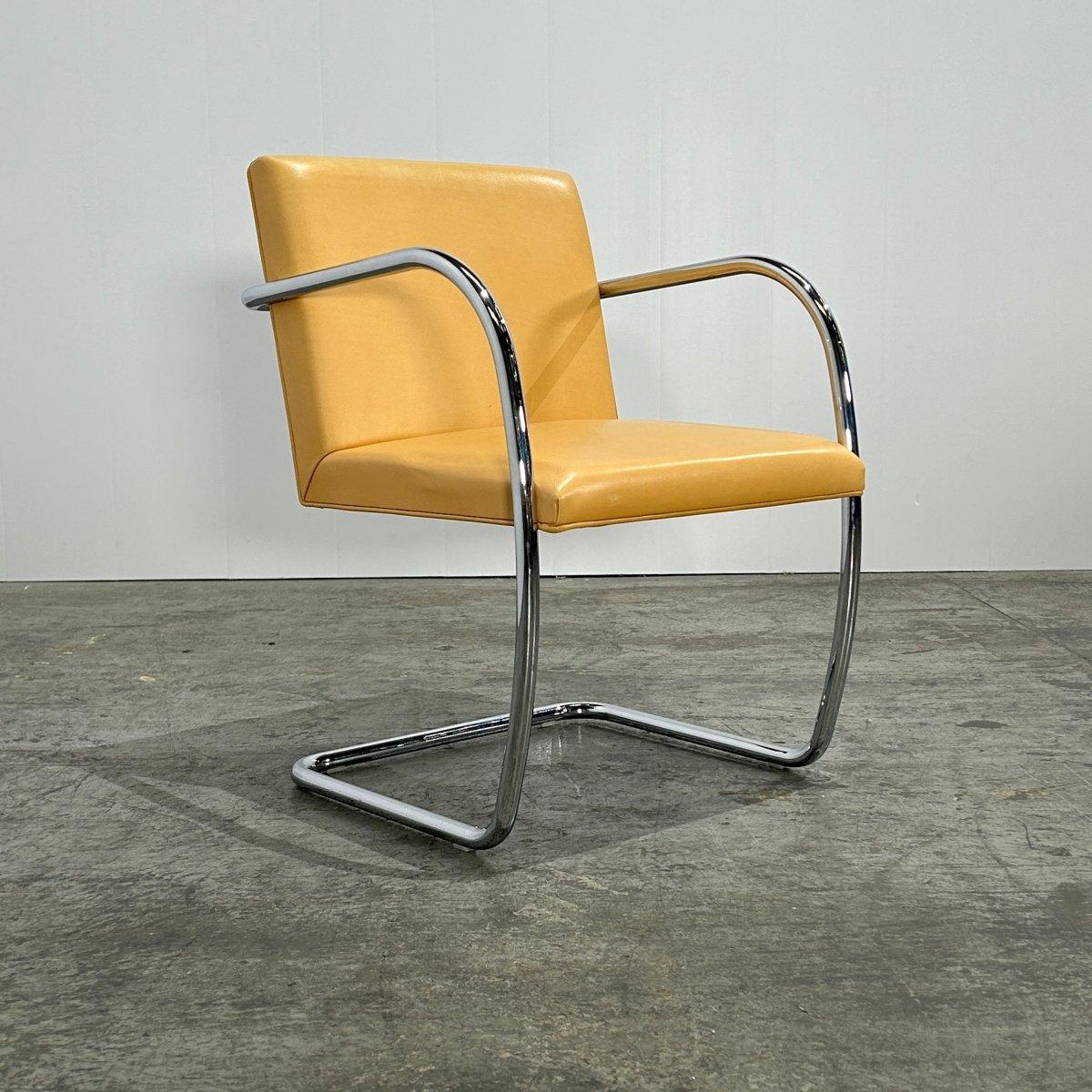 Chaise tubulaire Brno Knoll en cuir beige de Ludwig Mies van der Rohe en vente 5