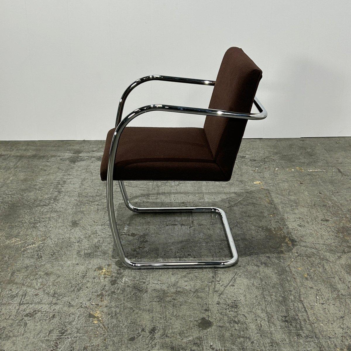 Silla tubular Knoll Brno Marrón de Ludwig Mies van der Rohe, set de dos piezas en venta 1