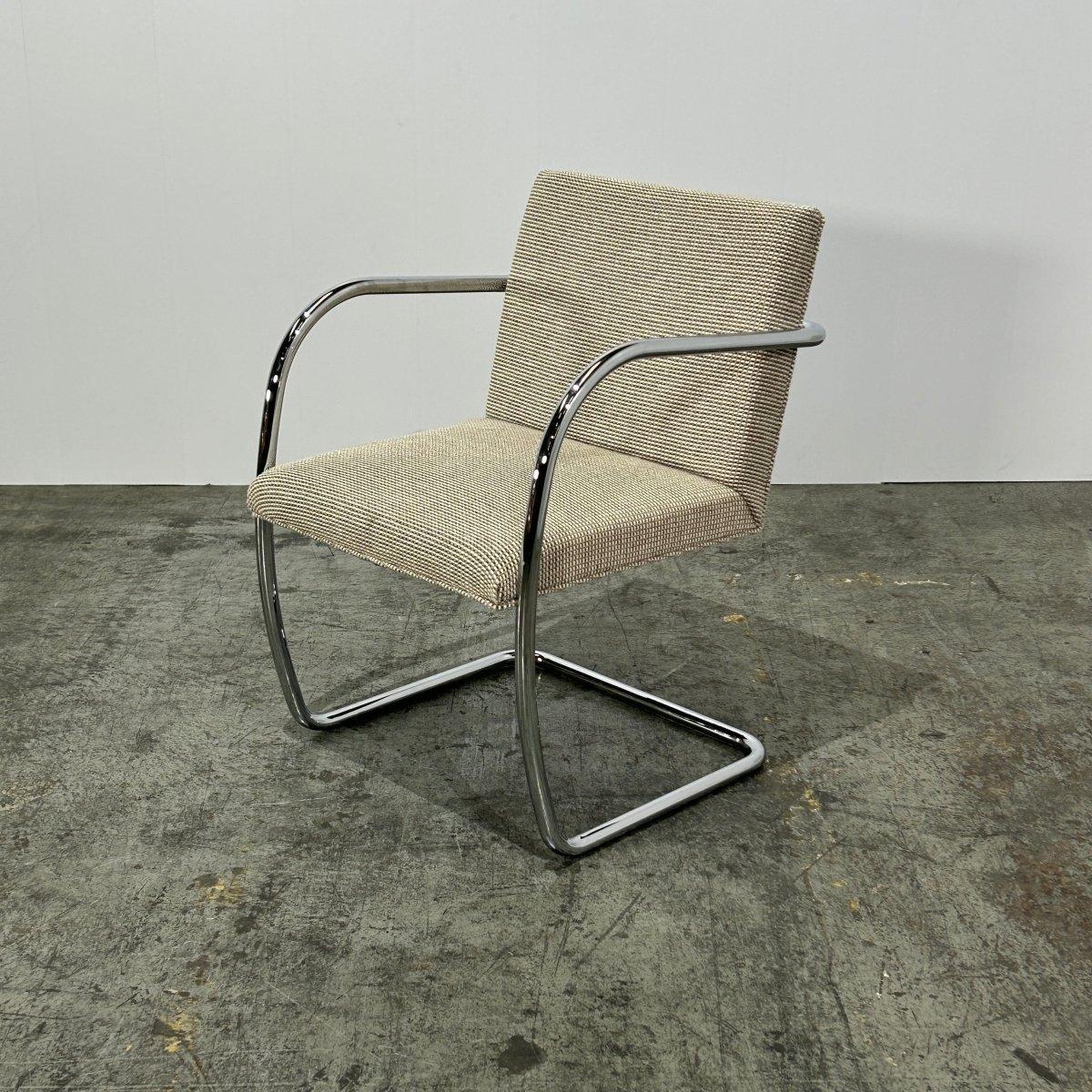 Mid-Century Modern Chaise Knoll Brno grise de Ludwig Mies van der Rohe en vente