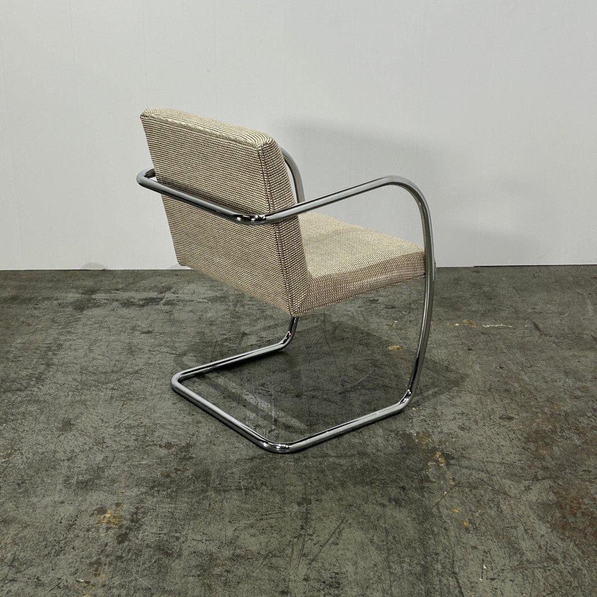 Chaise Knoll Brno grise de Ludwig Mies van der Rohe Bon état - En vente à Basildon, London