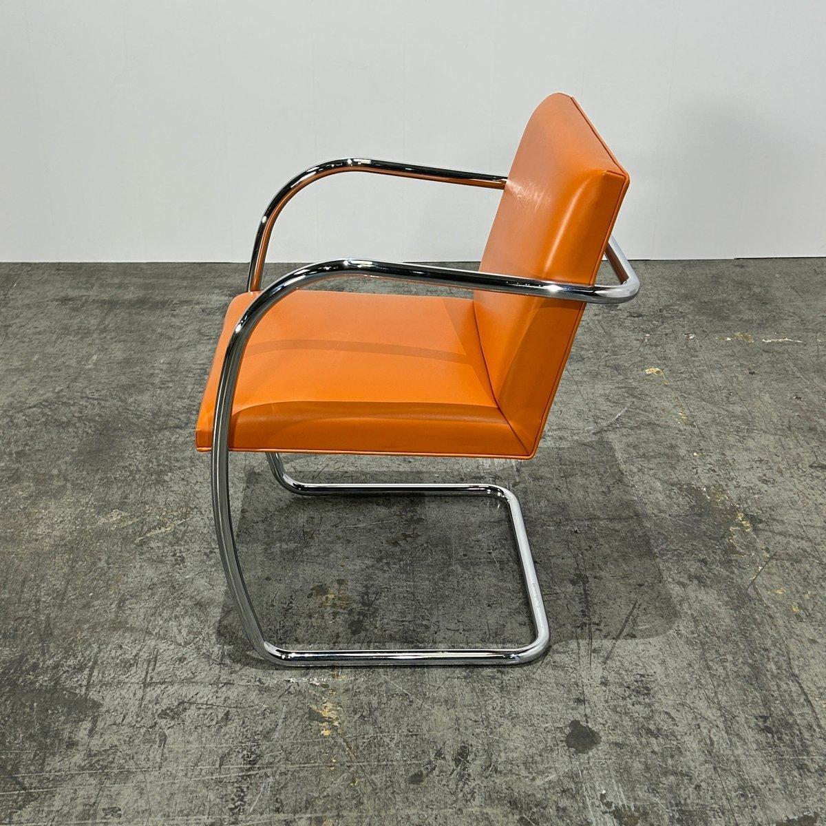 XX secolo Sedia Knoll Brno Tubular Tan Orange Leather di Ludwig Mies van der Rohe, Set (6) in vendita