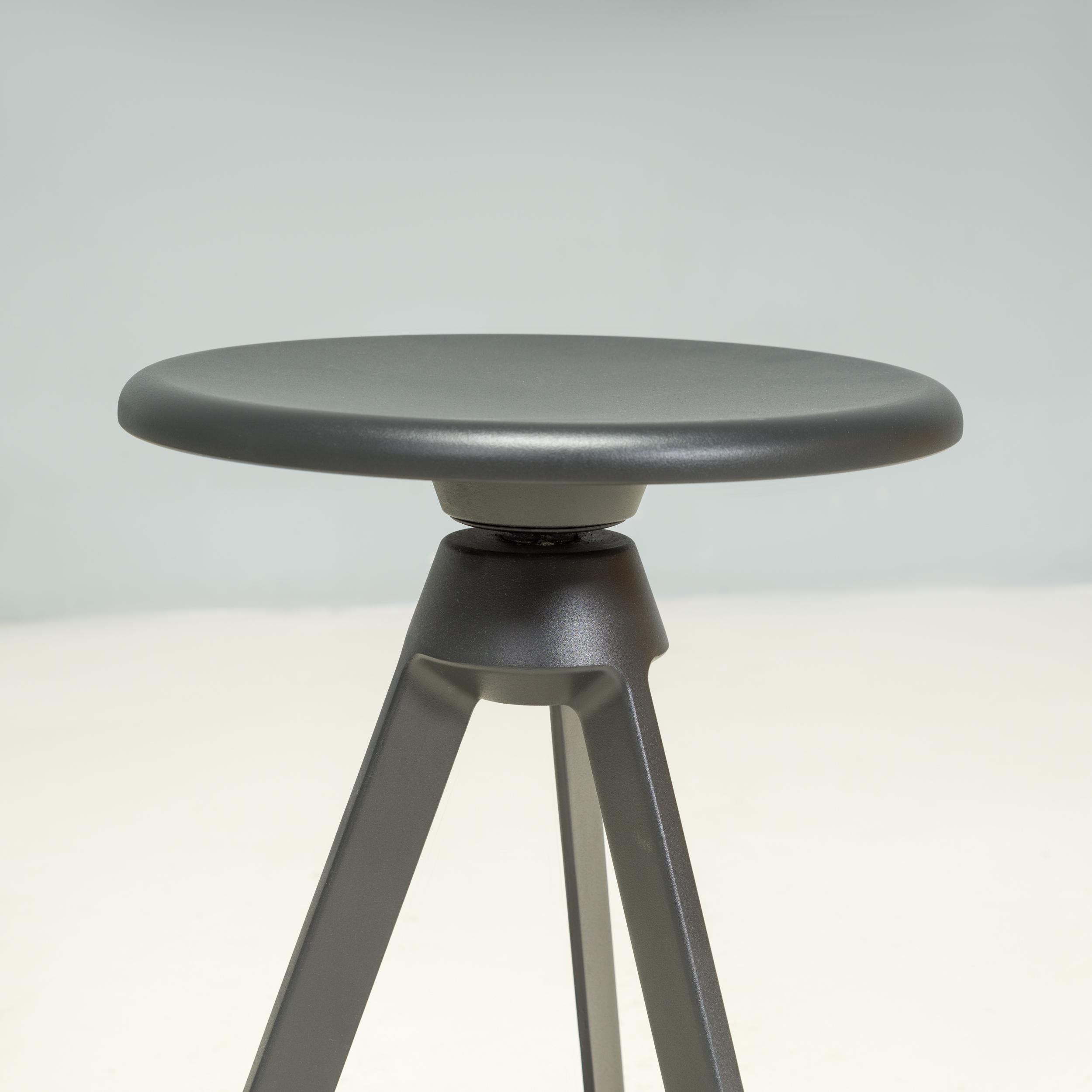 Knoll by Edward Barber & Jay Osgerby Black Piton Swivel Stool In Good Condition For Sale In Basildon, London