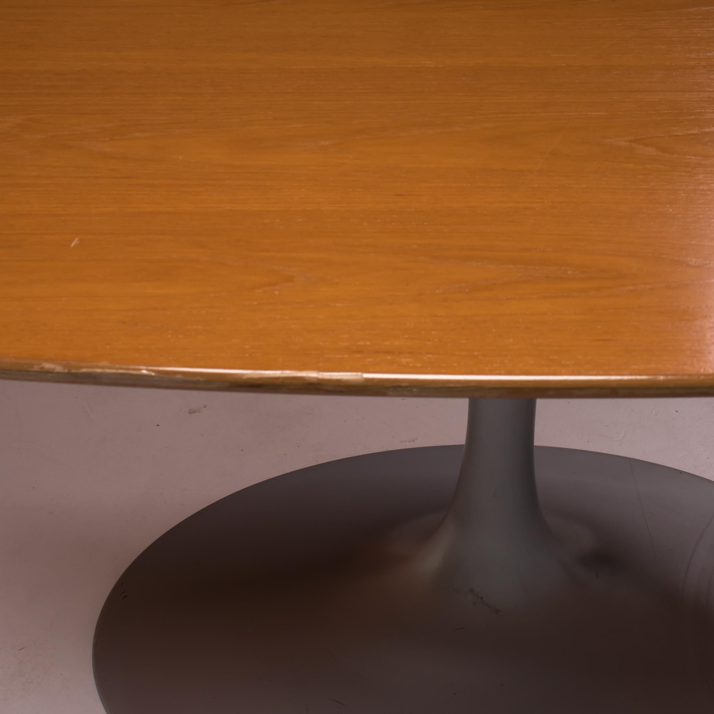 Knoll by Eero Saarinen Oak Wooden Oval Pedestal Dining Table 1