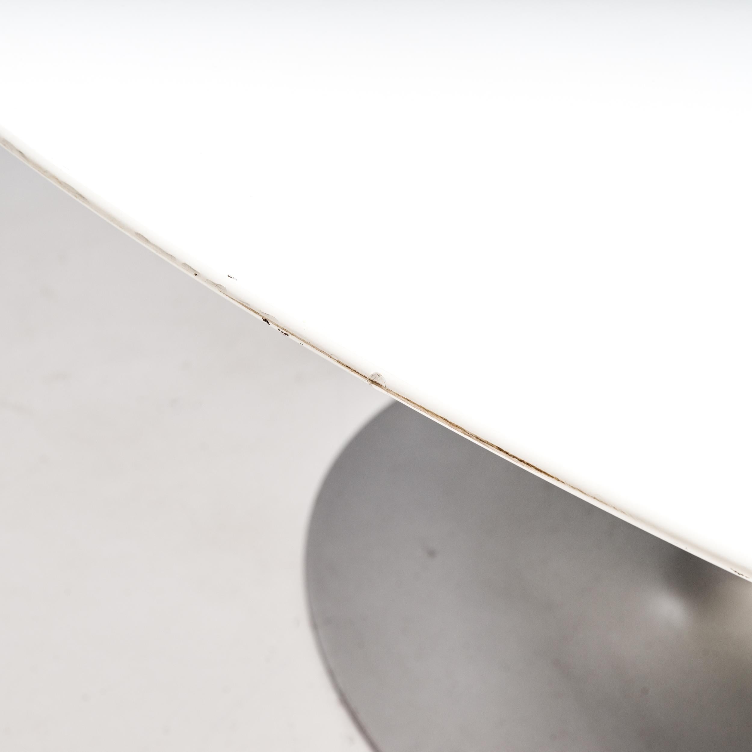Knoll by Eero Saarinen White Oval Pedestal Dining Table 1