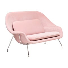 Sofá Settee Knoll by Eero Saarinen Womb de terciopelo rosa empolvado