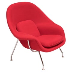Knoll by Eero Saarinen Womb Medium Red Armchair