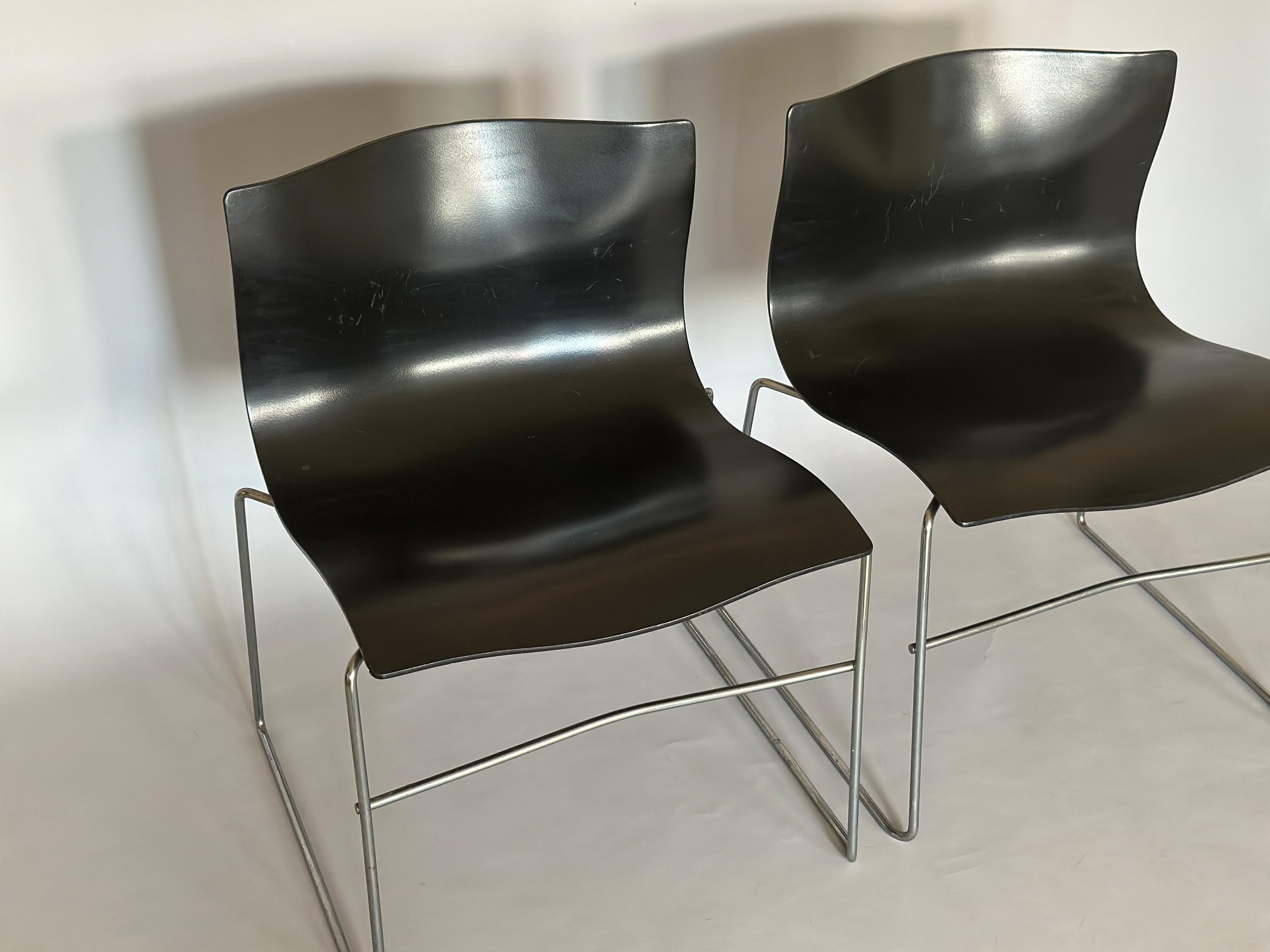 Mid-Century Modern Knoll chairs by Massimo Vagnelli 1985 For Sale