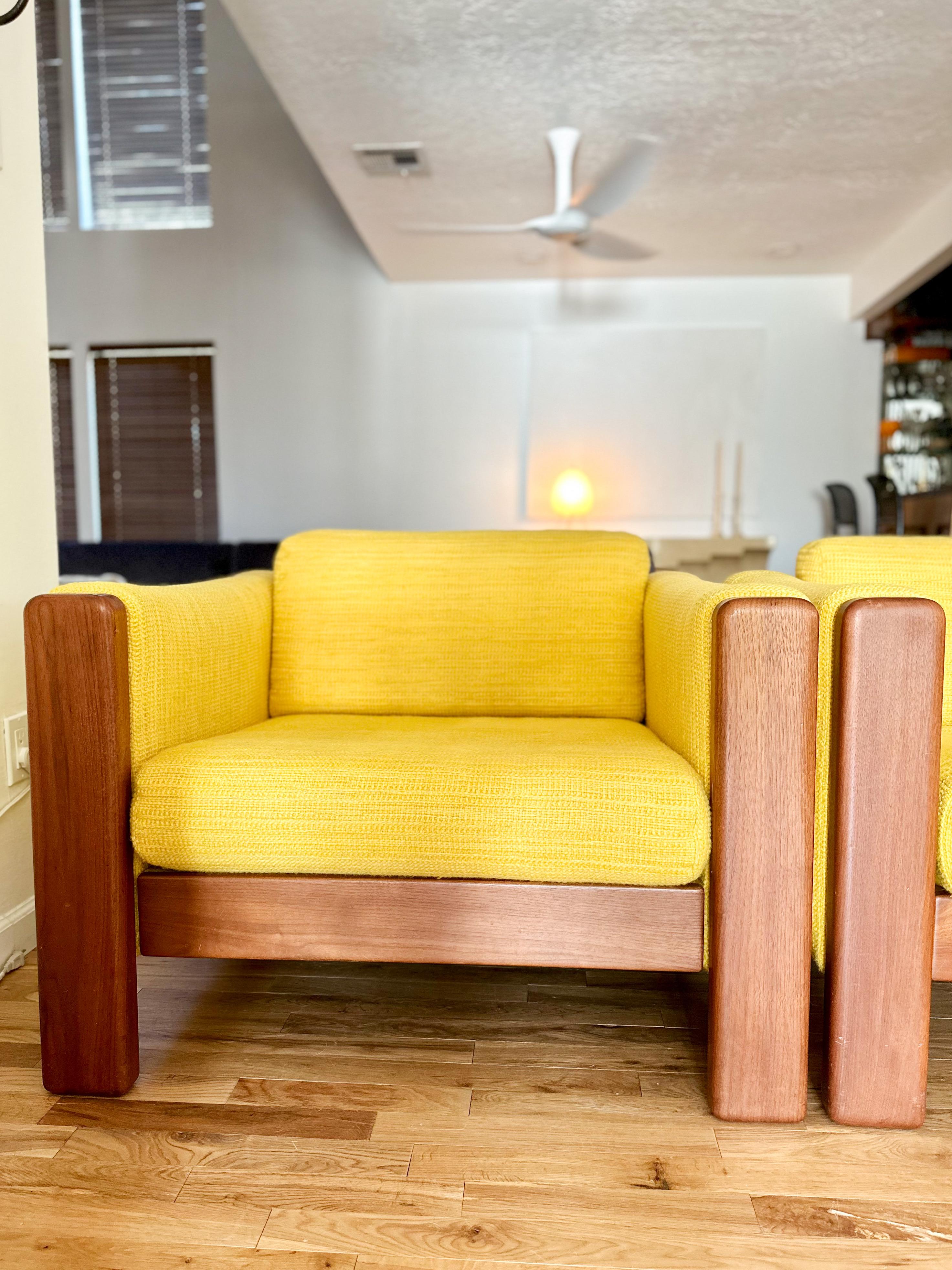 A rare opportunity to own bright pair of cube chairs with oak frames and sunny yellow wool all over, designed by Jim Eldon for Knoll c.1974. These big boys are all about Danish modern design with clean and minimal lines. Upholstery is all but