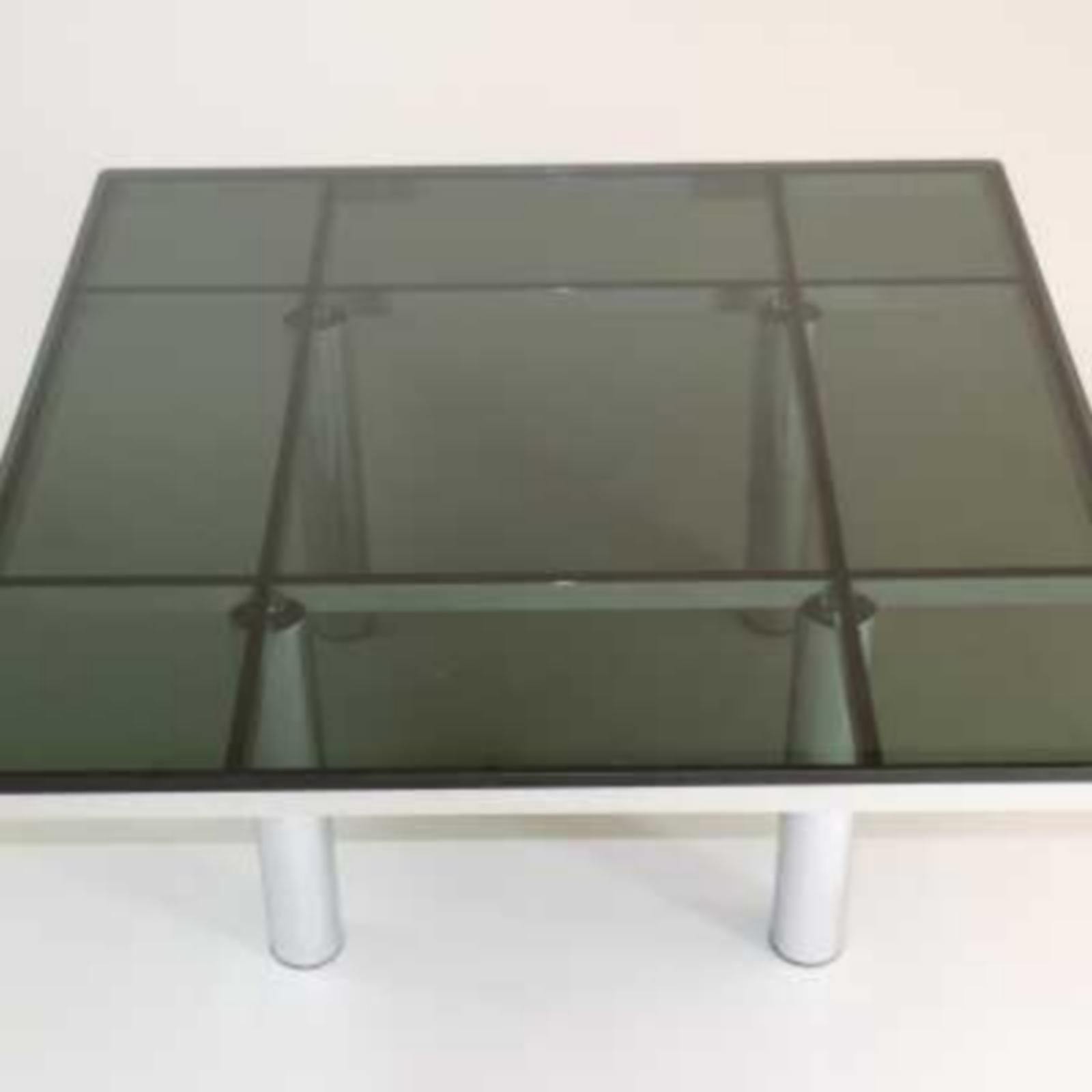 andre coffee table
