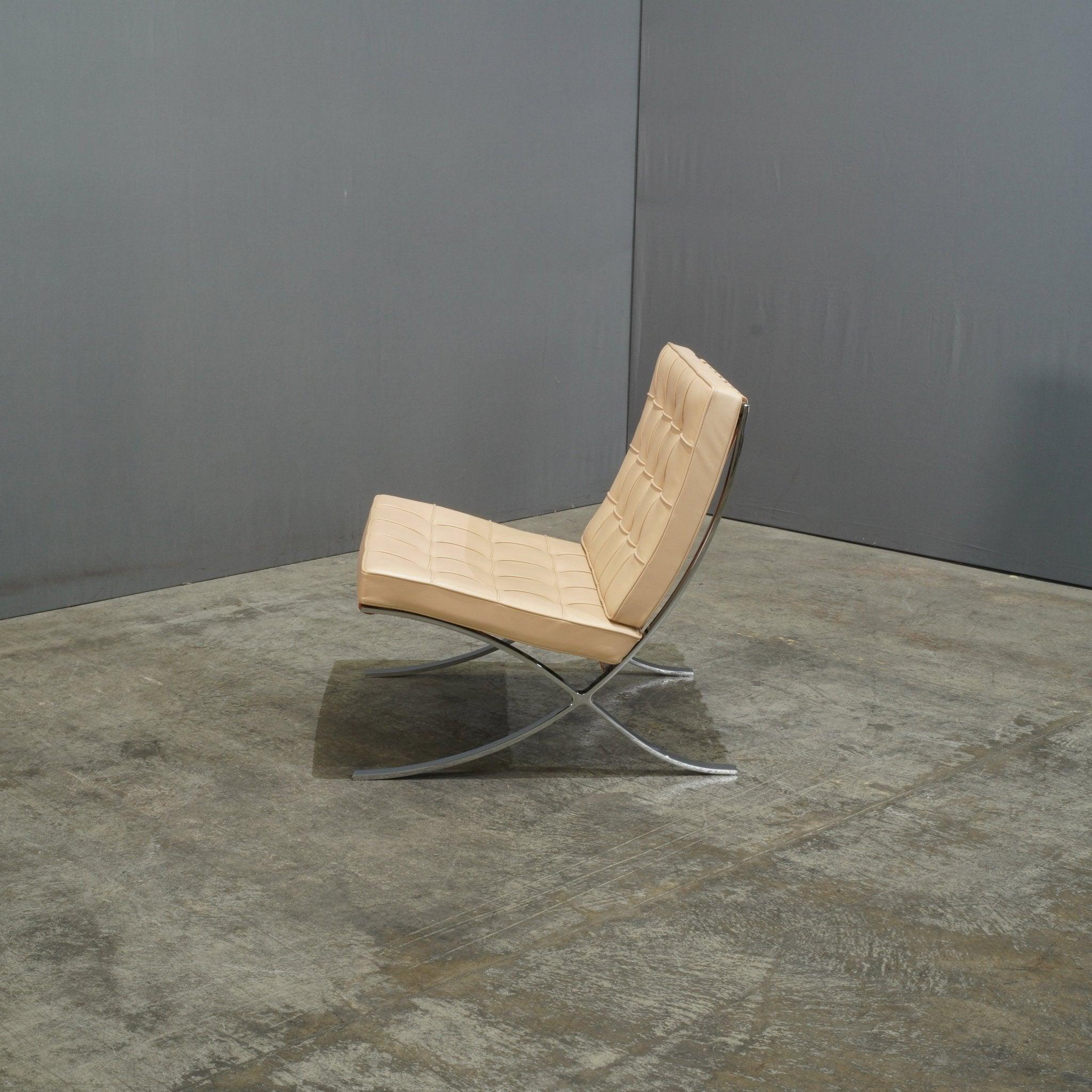 Modern Knoll Cream Leather Barcelona Lounge Chair by Mies van der Rohe