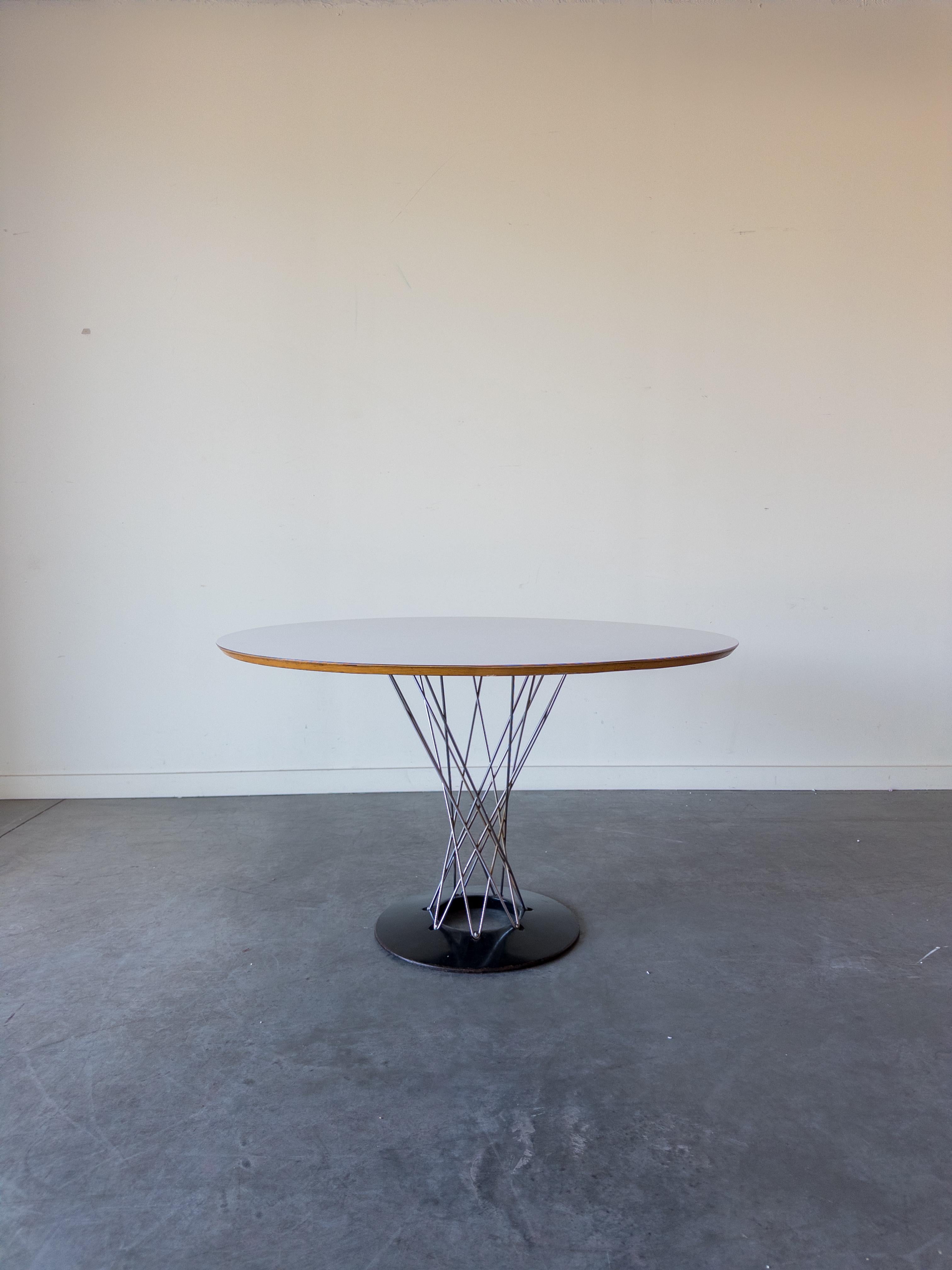 Mesa Knoll Cyclone de Isamu Noguchi para Knoll, Años 60 Moderno de mediados de siglo en venta