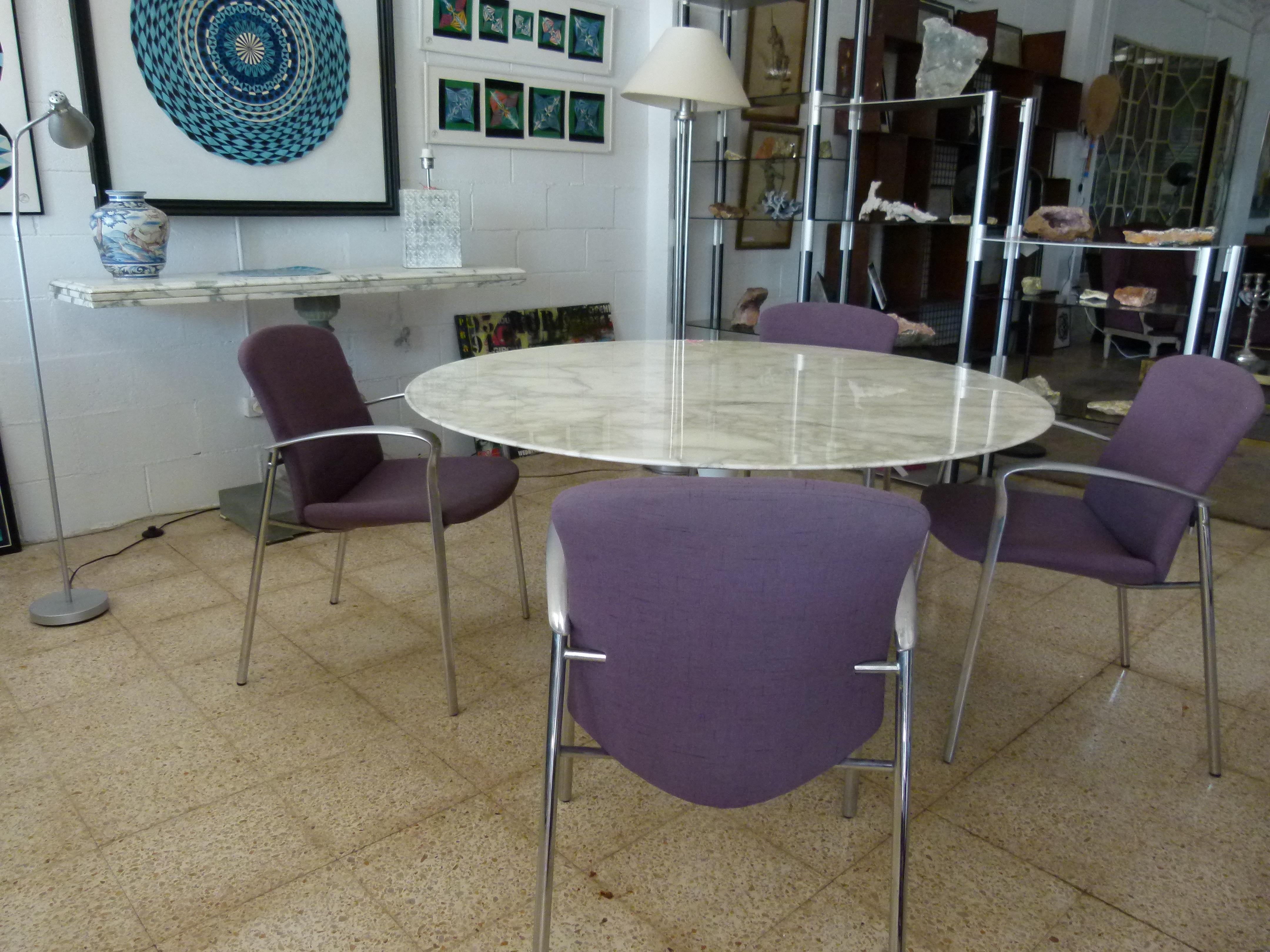 Aluminum Knoll Dining Table, Round