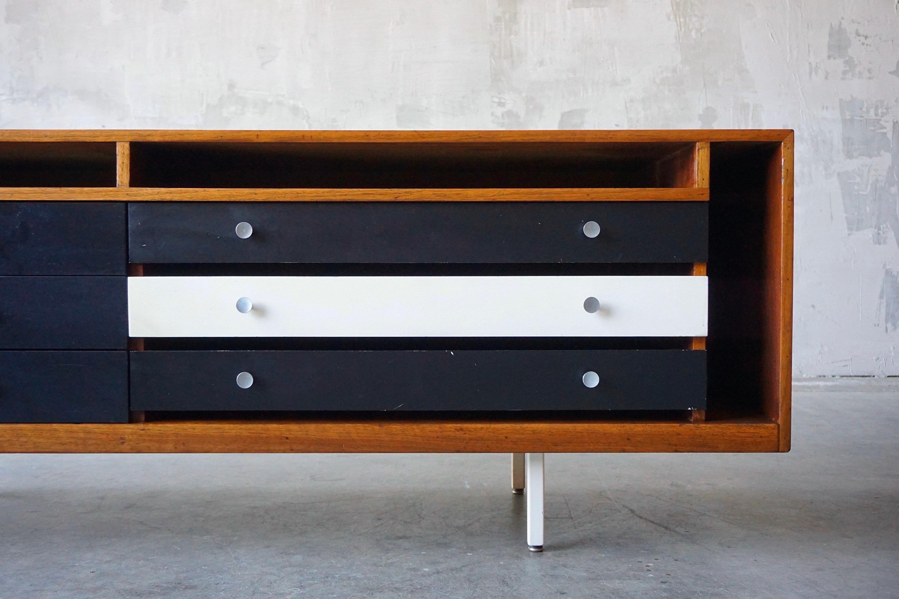 Mid-20th Century Knoll, Drake Credenza For Sale