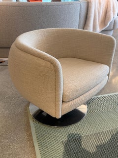 Knoll D’urso Swivel Chair